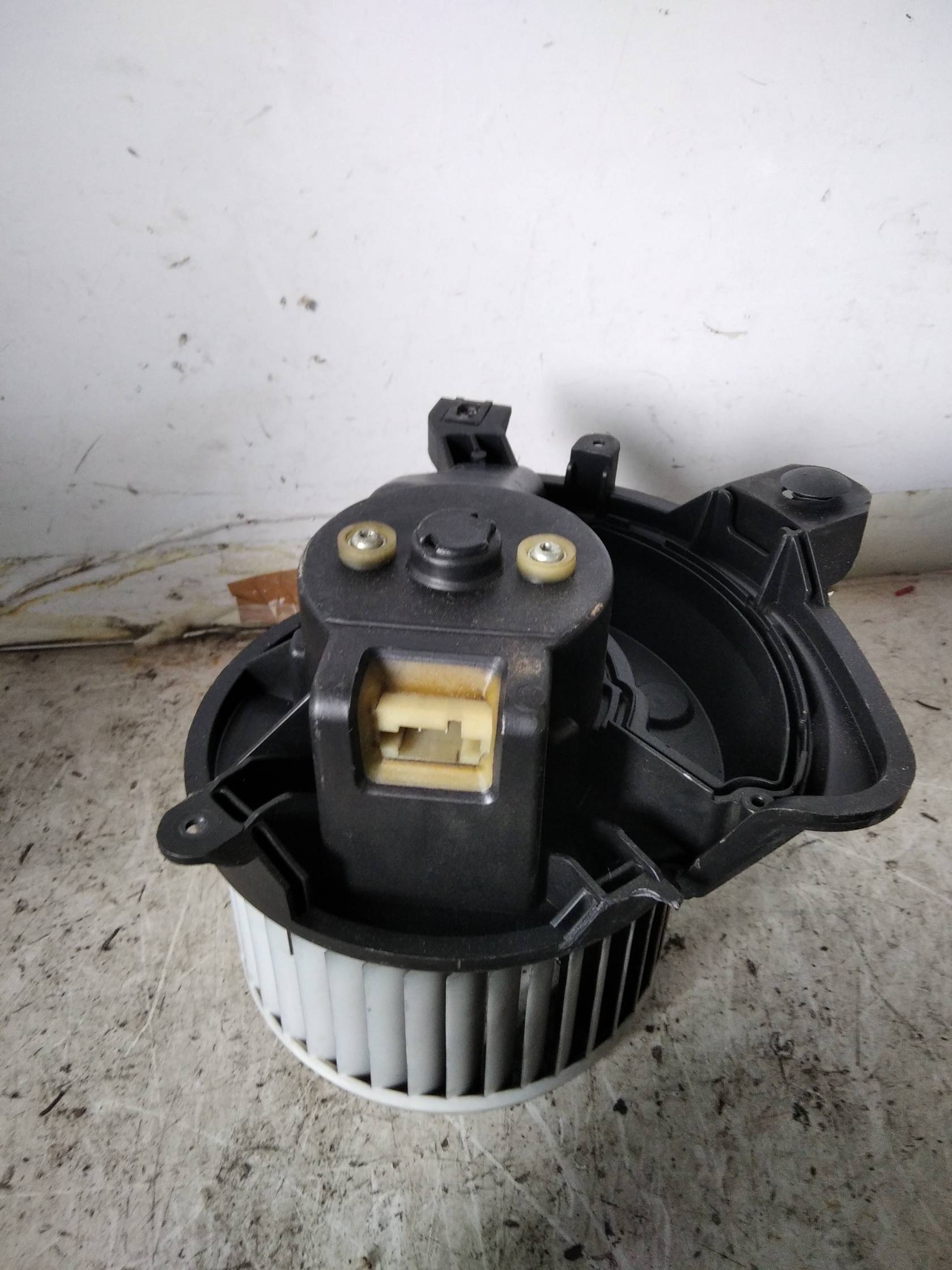 Motorino ventilazione abitacolo