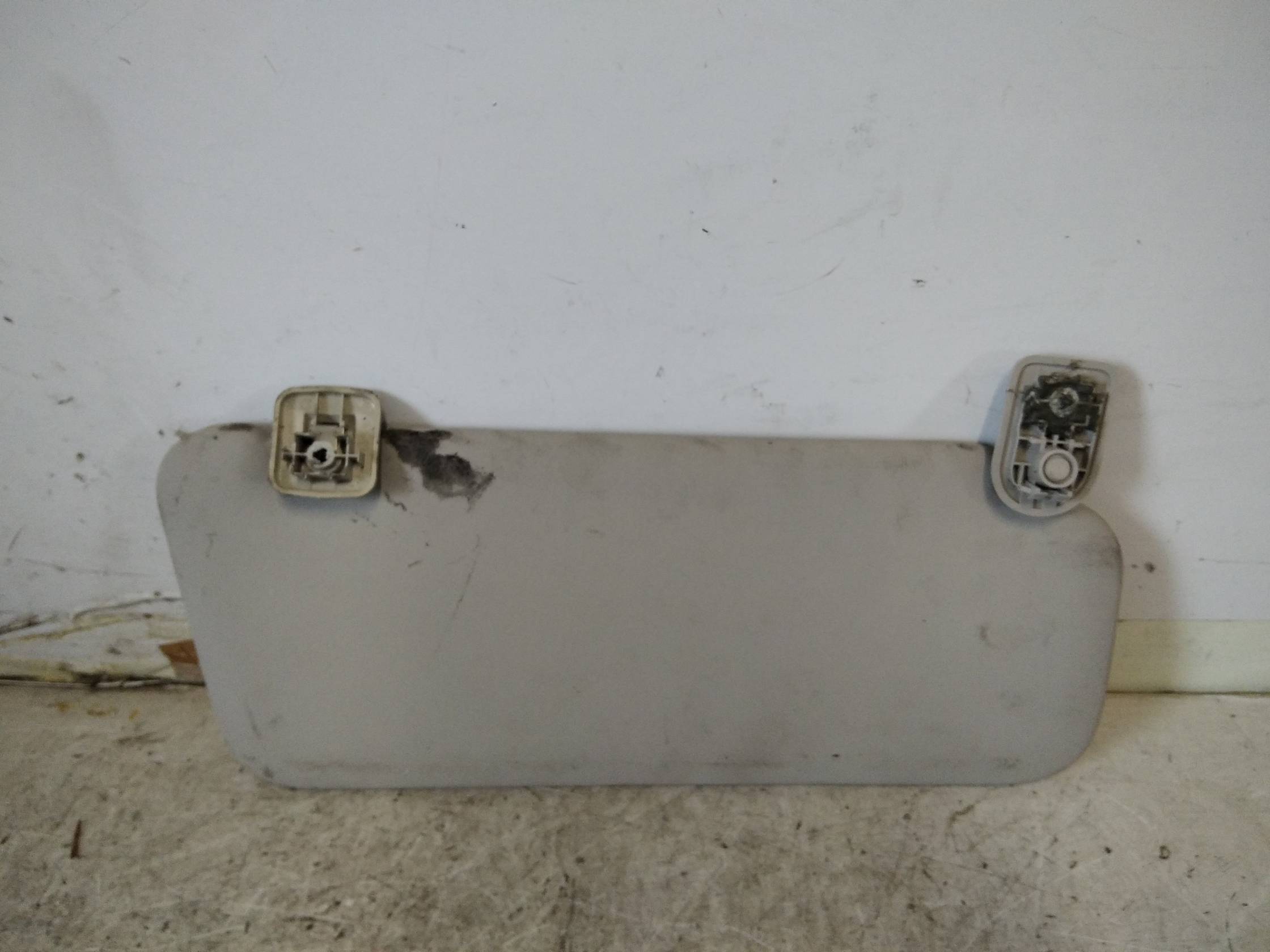 Aletta parasole parabrezza sx.