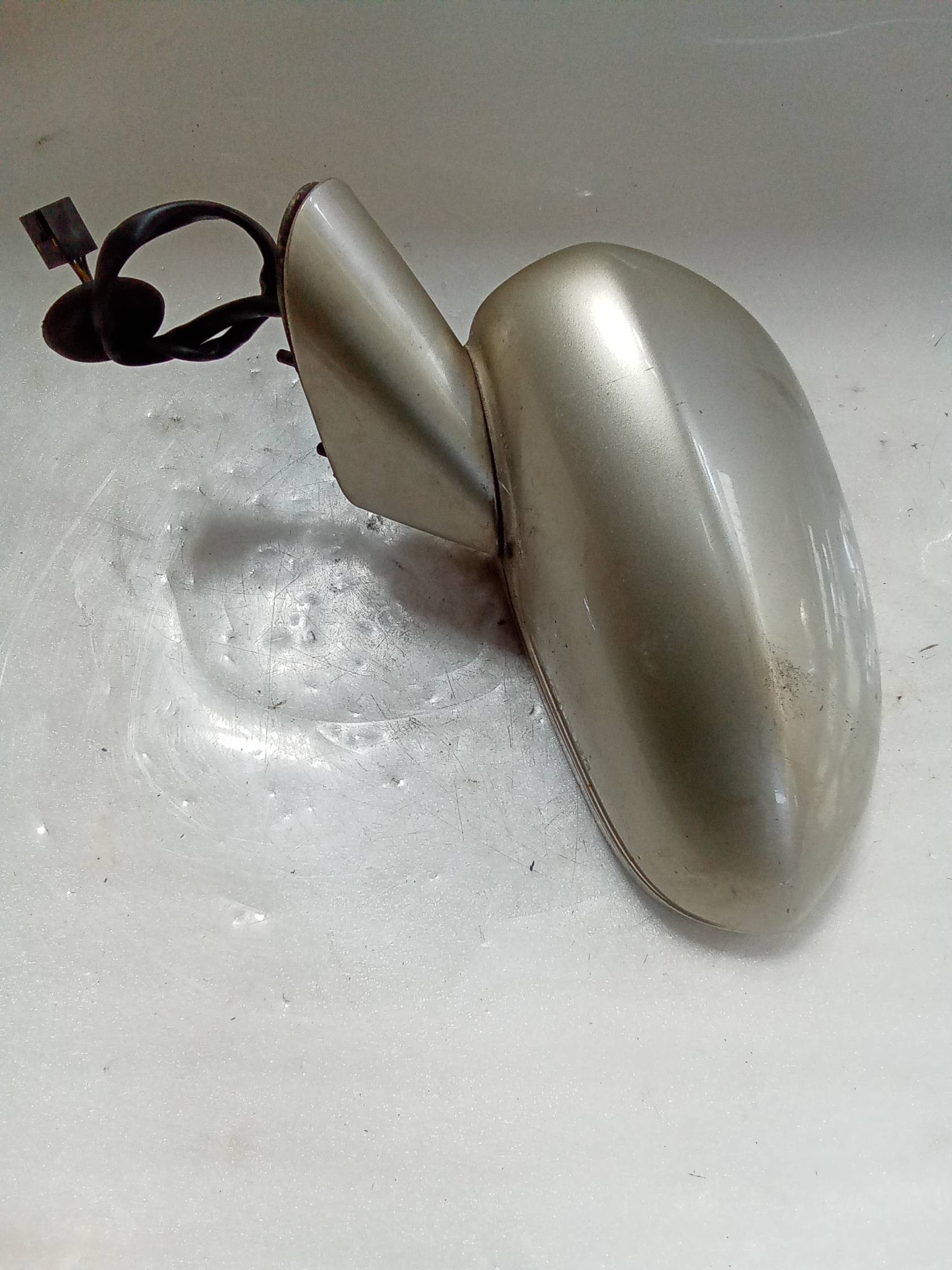 Retrovisore est. regolaz. elettr. sx.