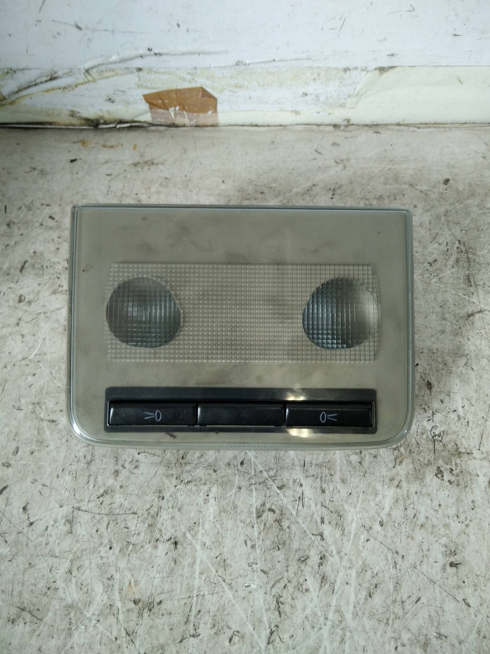 Luce cortesia ant. tetto