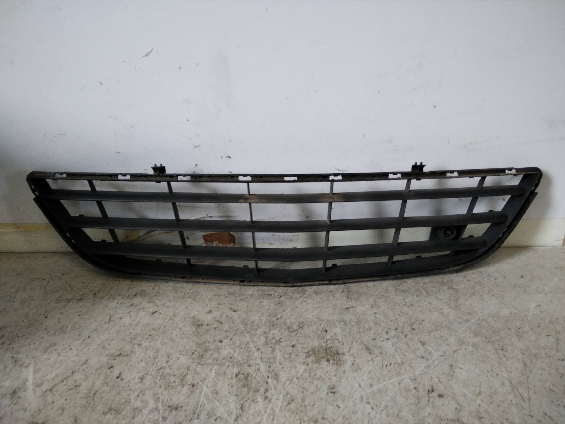 Griglia paraurti ant. Griglia paraurti ant.