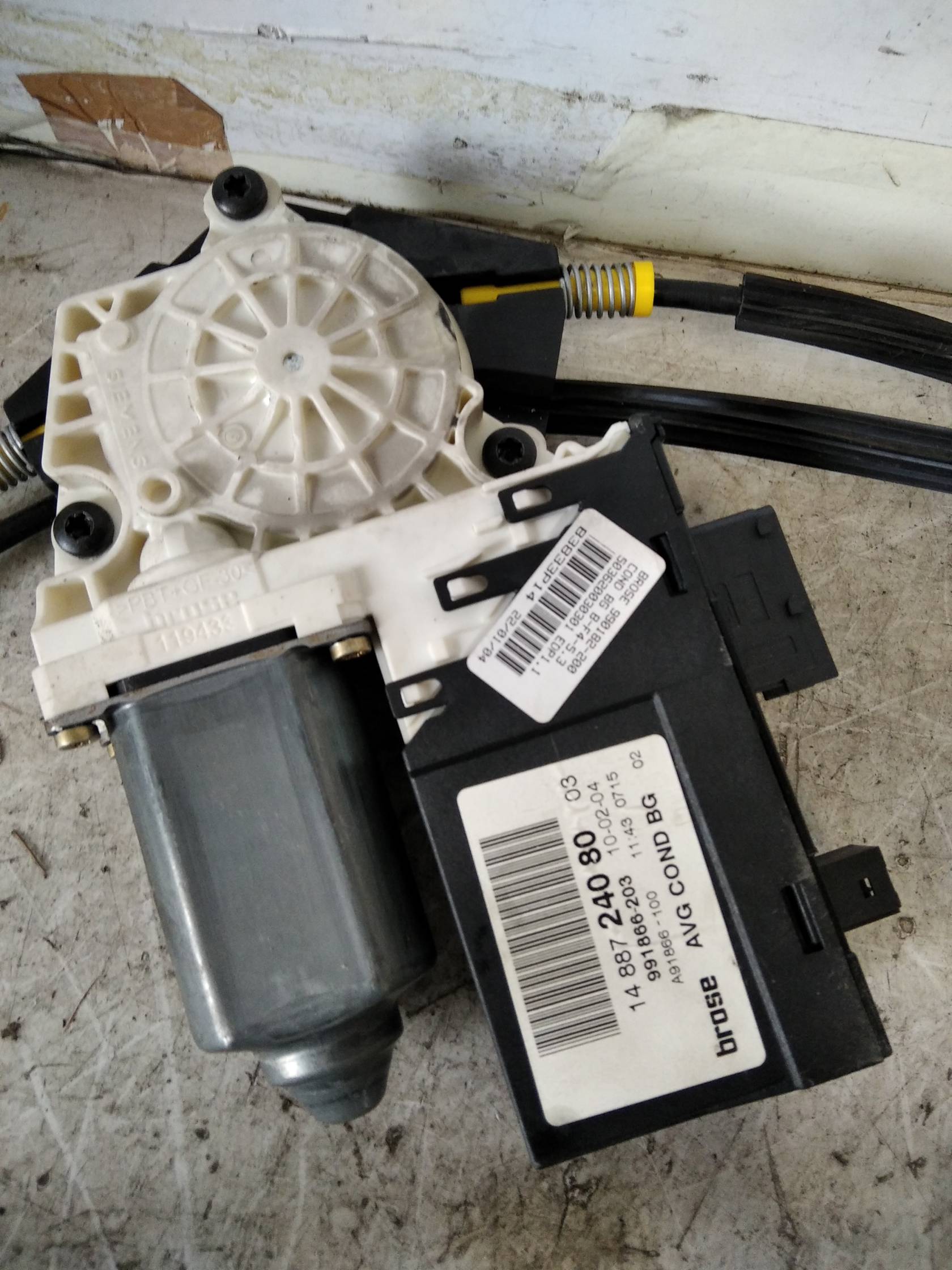 Alzacristallo elettr. porta ant. sx.