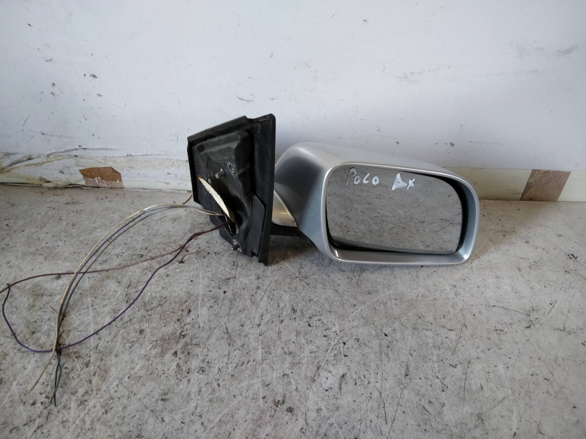 Retrovisore est. dx.