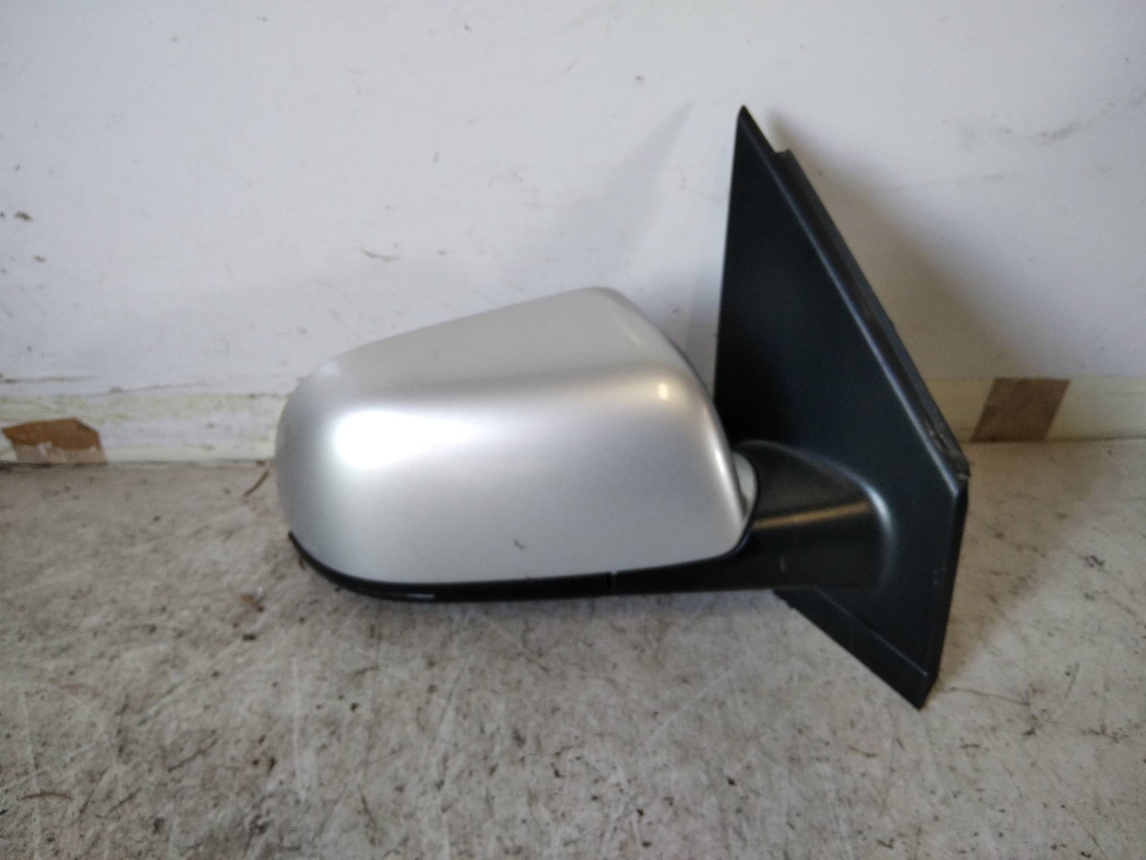 Retrovisore est. dx.