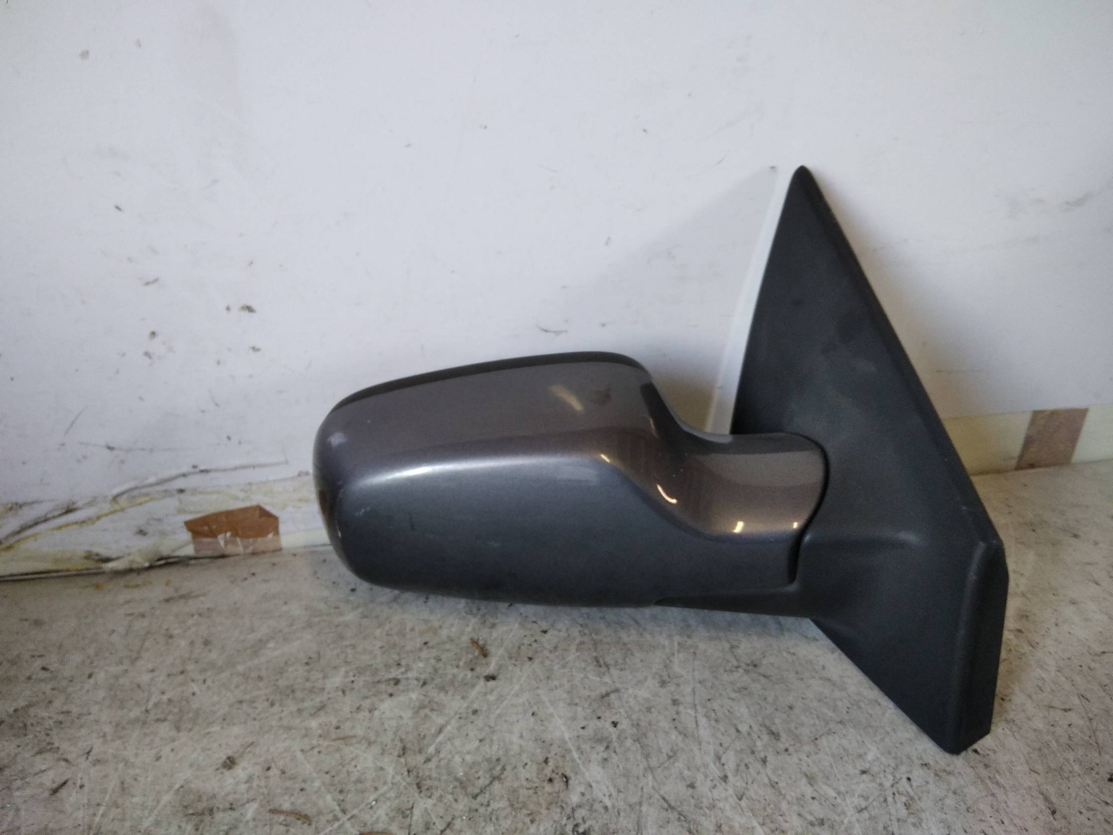 Retrovisore est. regolaz. elettr. dx.