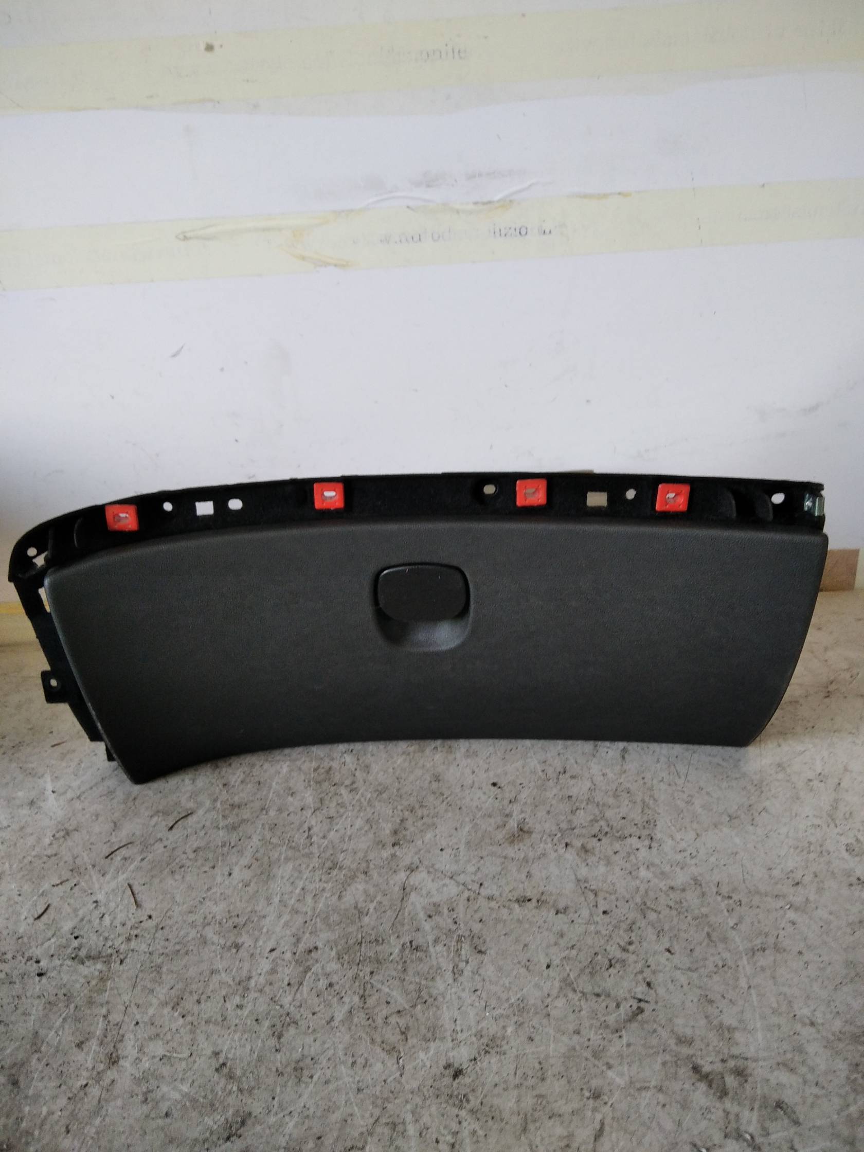 Cassetto portaoggetti inf. plancia dx.