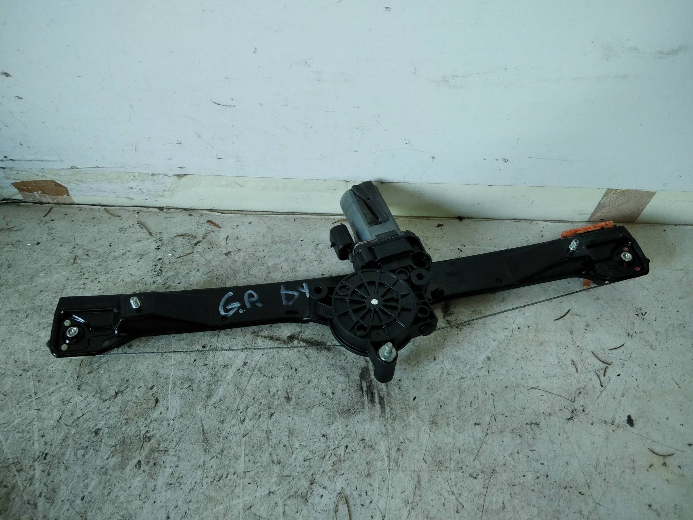 Alzacristallo elettr. porta ant. dx. Alzacristallo elettr. porta ant. dx.