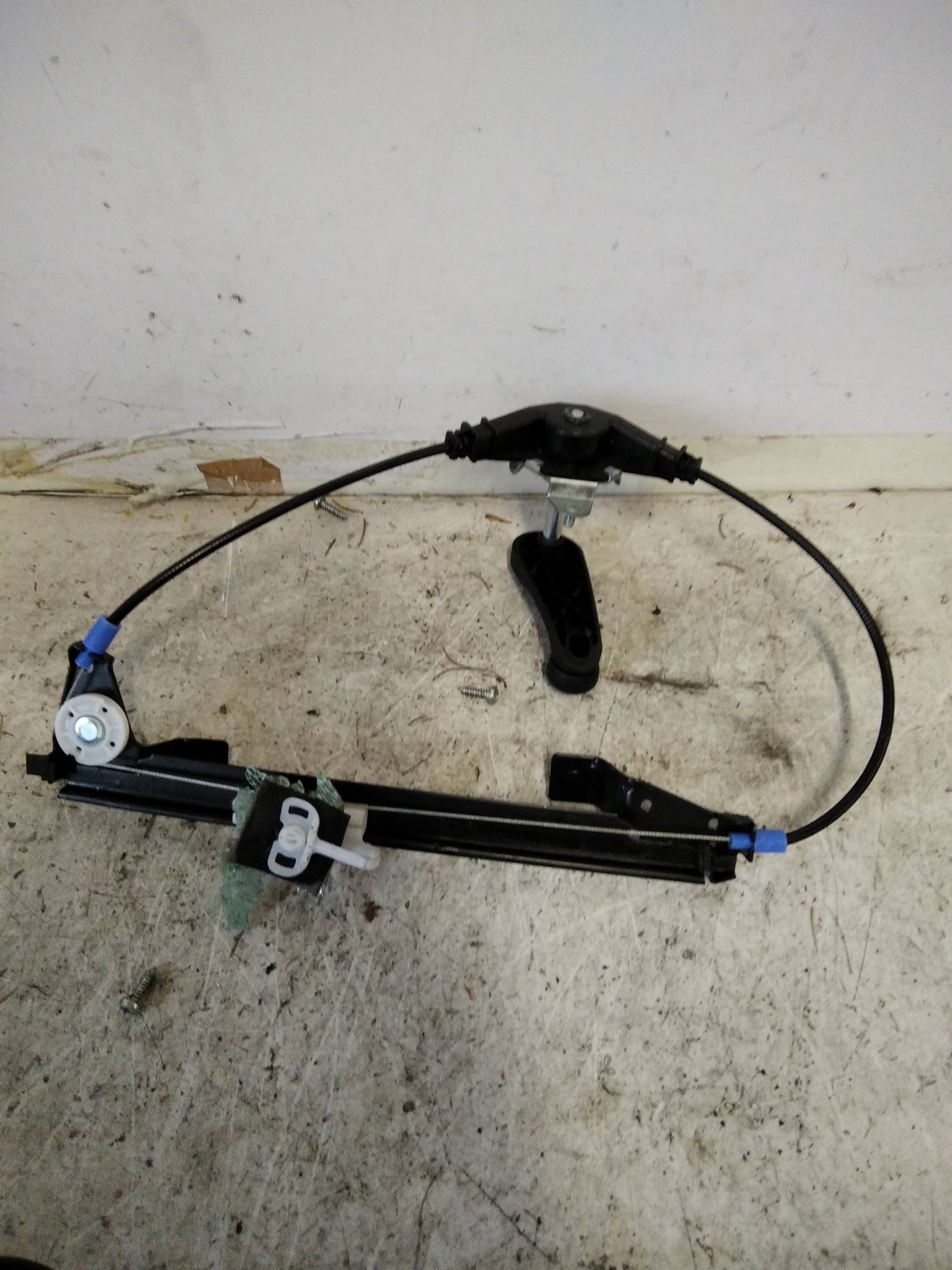 Alzacristallo porta post. dx.