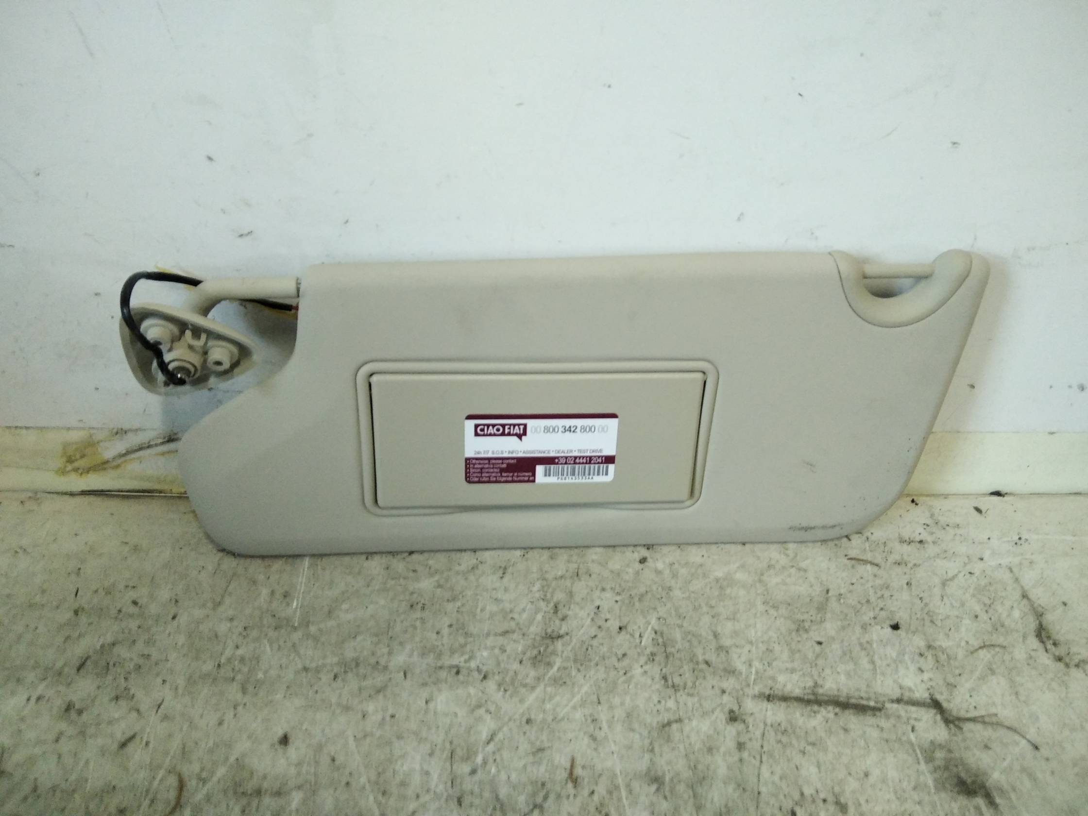 Aletta parasole parabrezza sx.