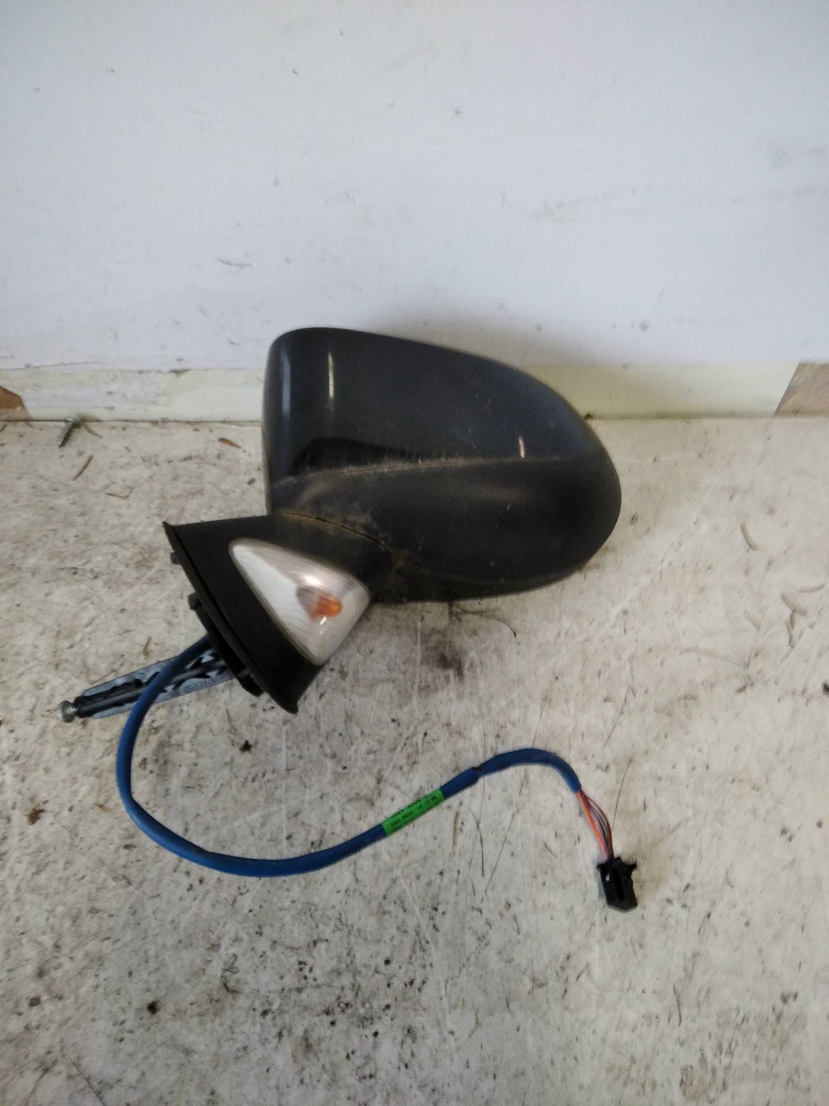 Retrovisore est. regolaz. elettr. sx.