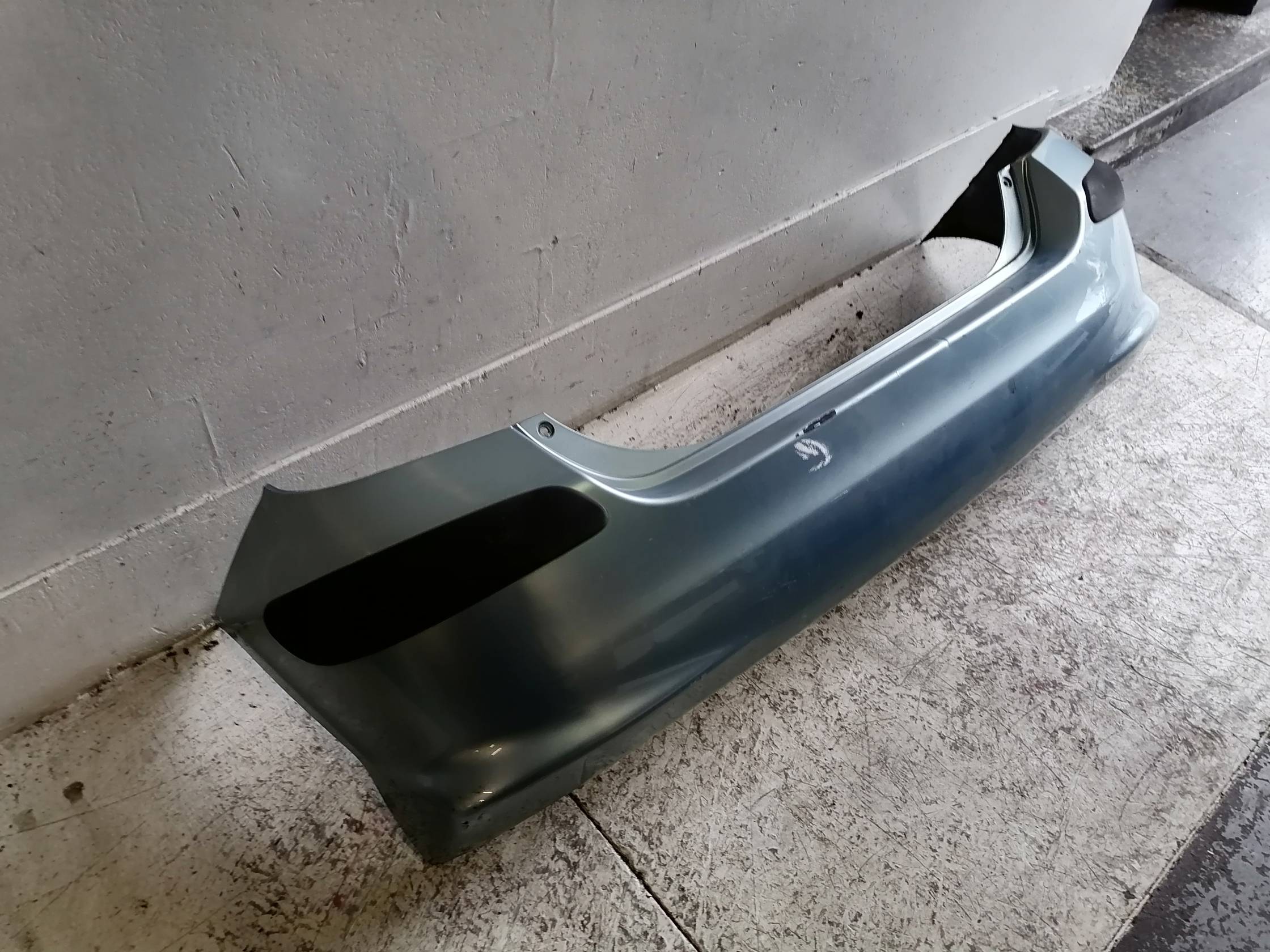 Paraurti post. Paraurti post.