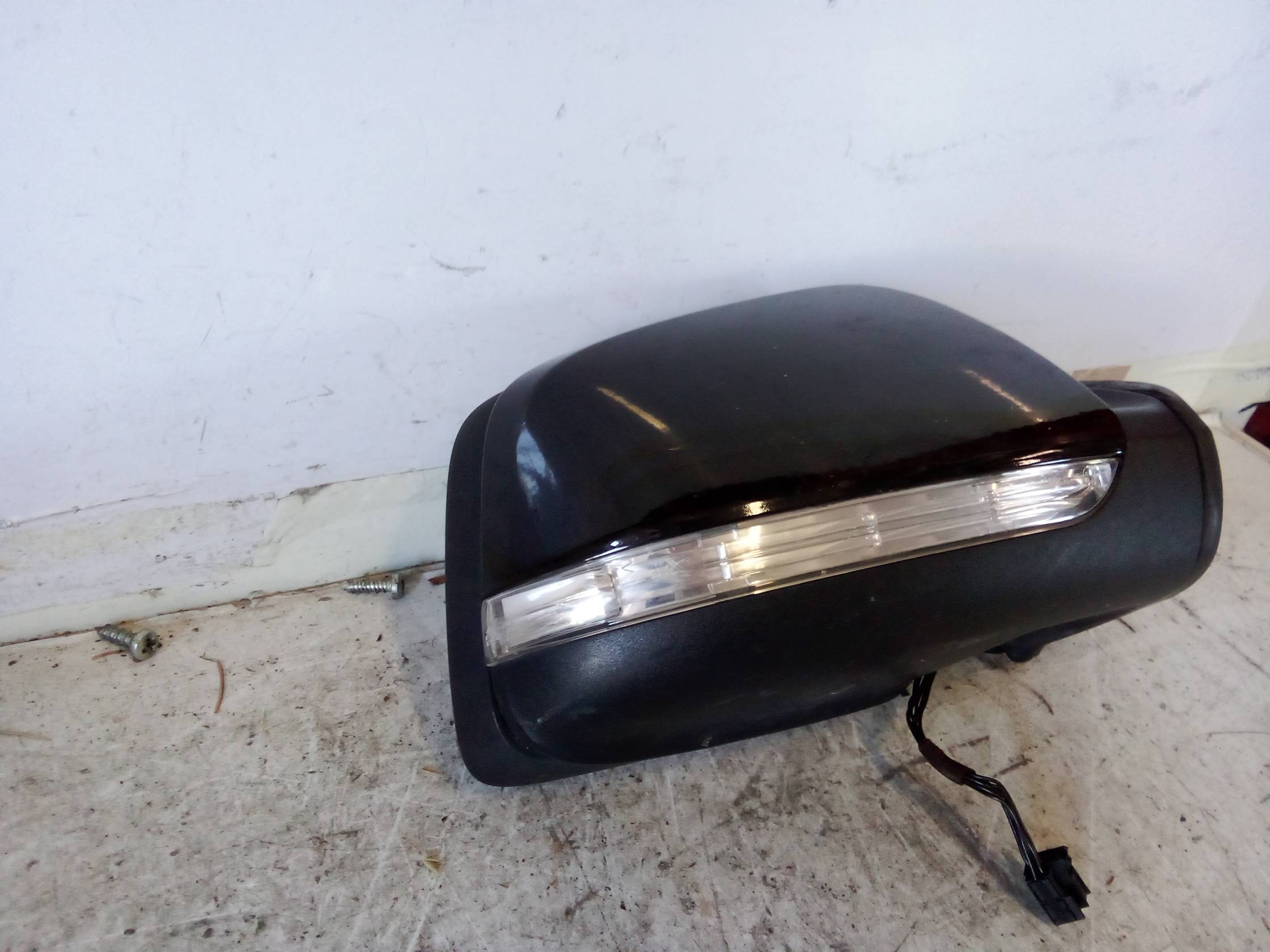 Retrovisore est. regolaz. elettr. dx.