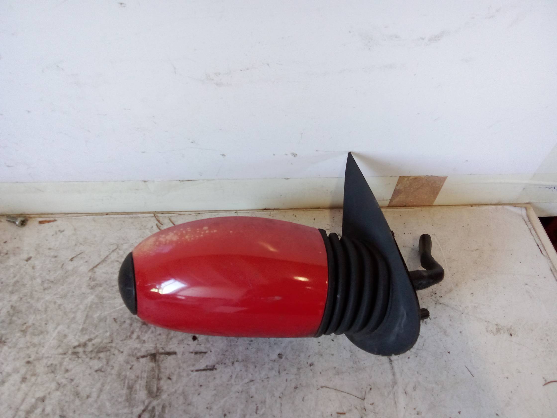 Retrovisore est. dx.