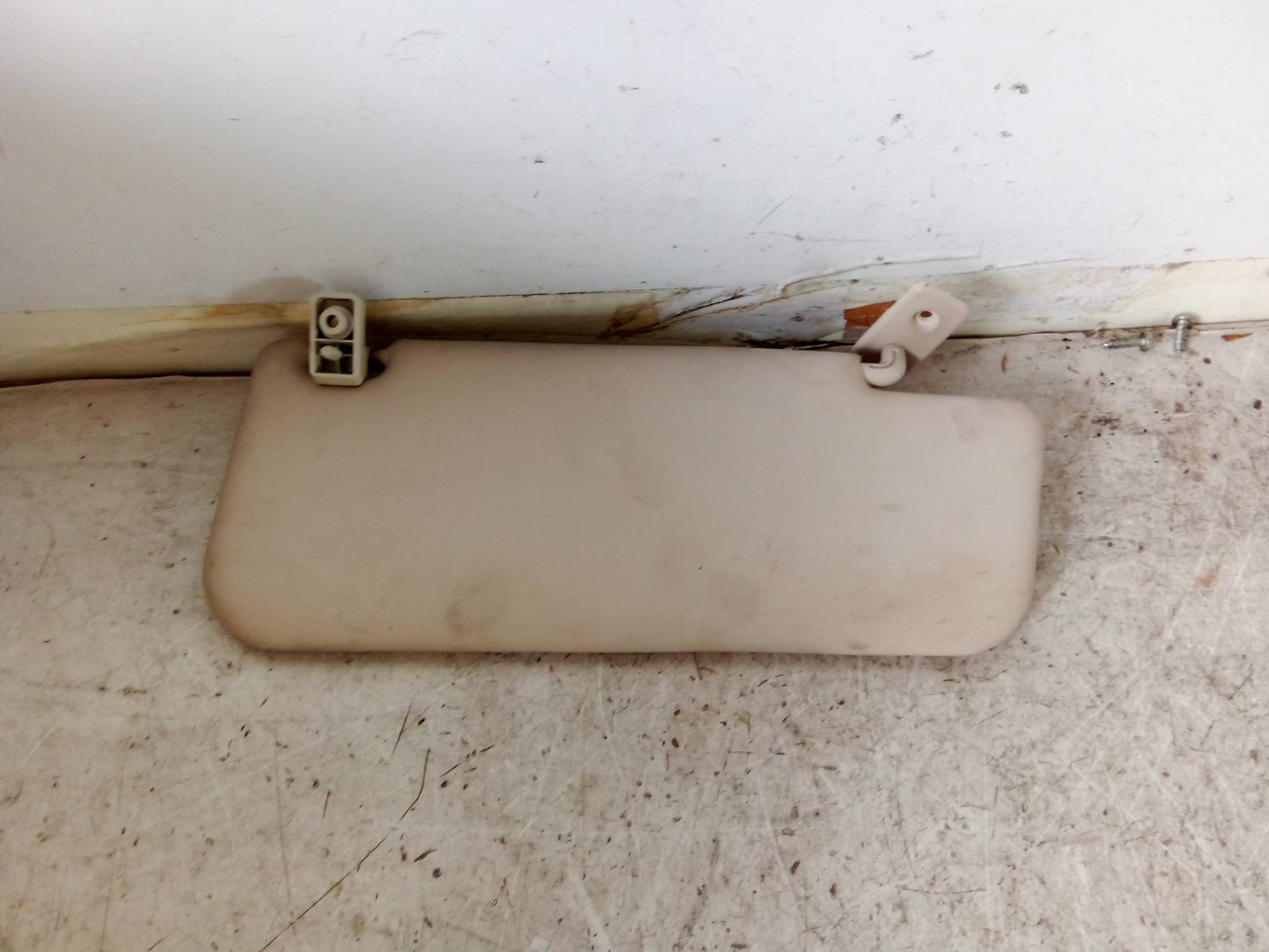 Aletta parasole parabrezza sx.