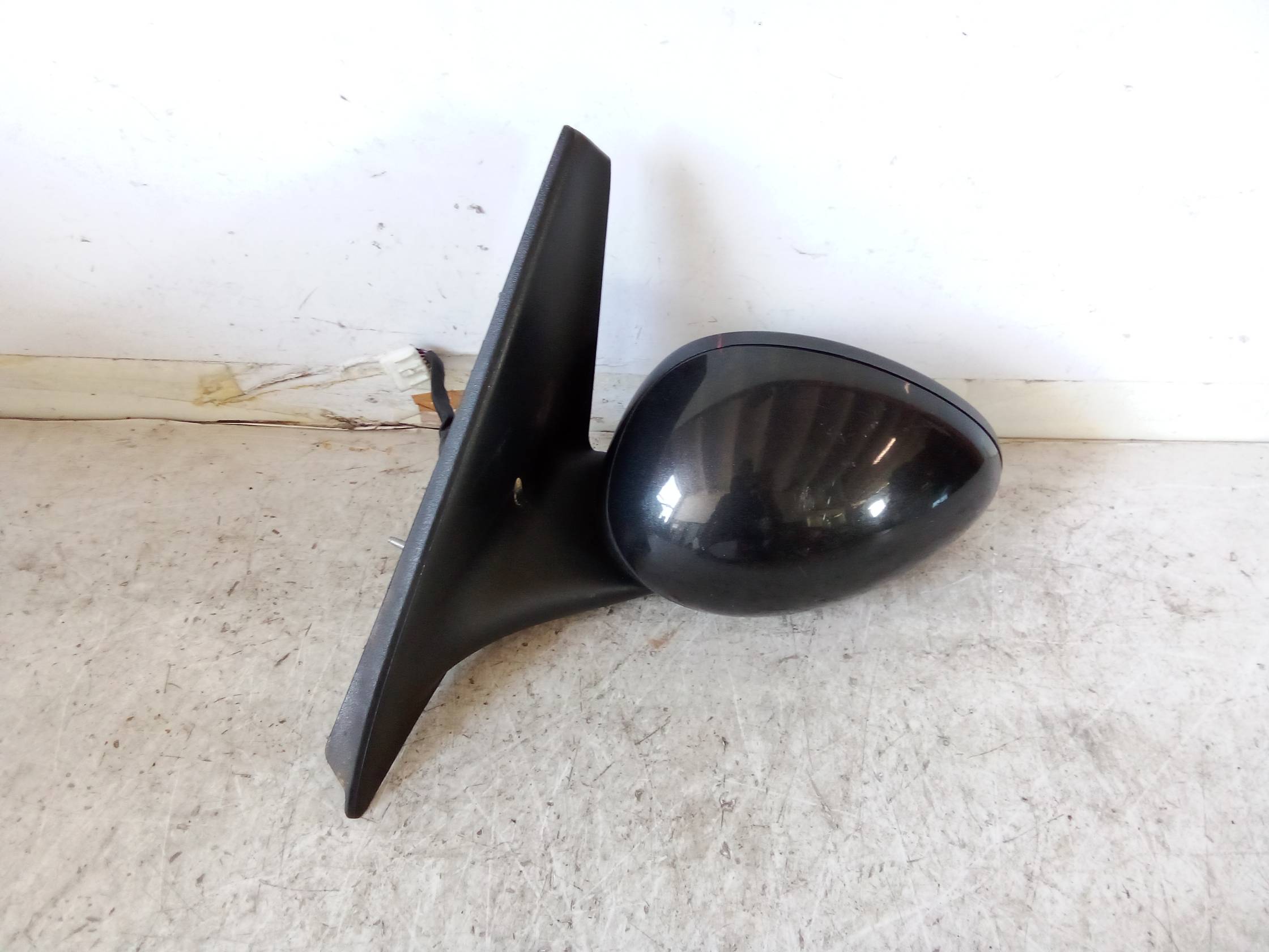 Retrovisore est. regolaz. elettr. sx.