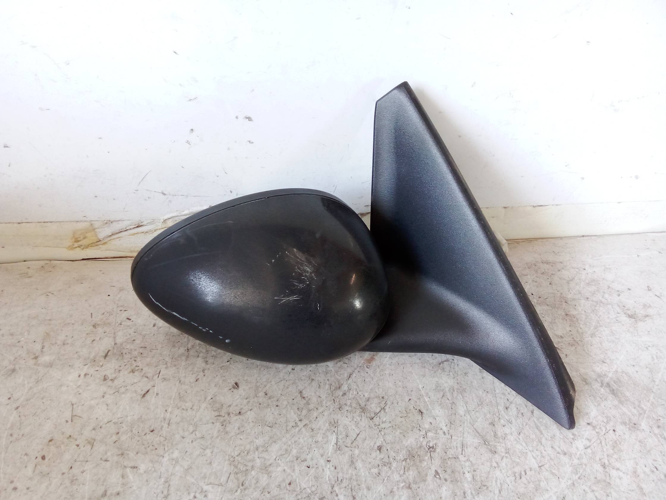 Retrovisore est. regolaz. elettr. dx.