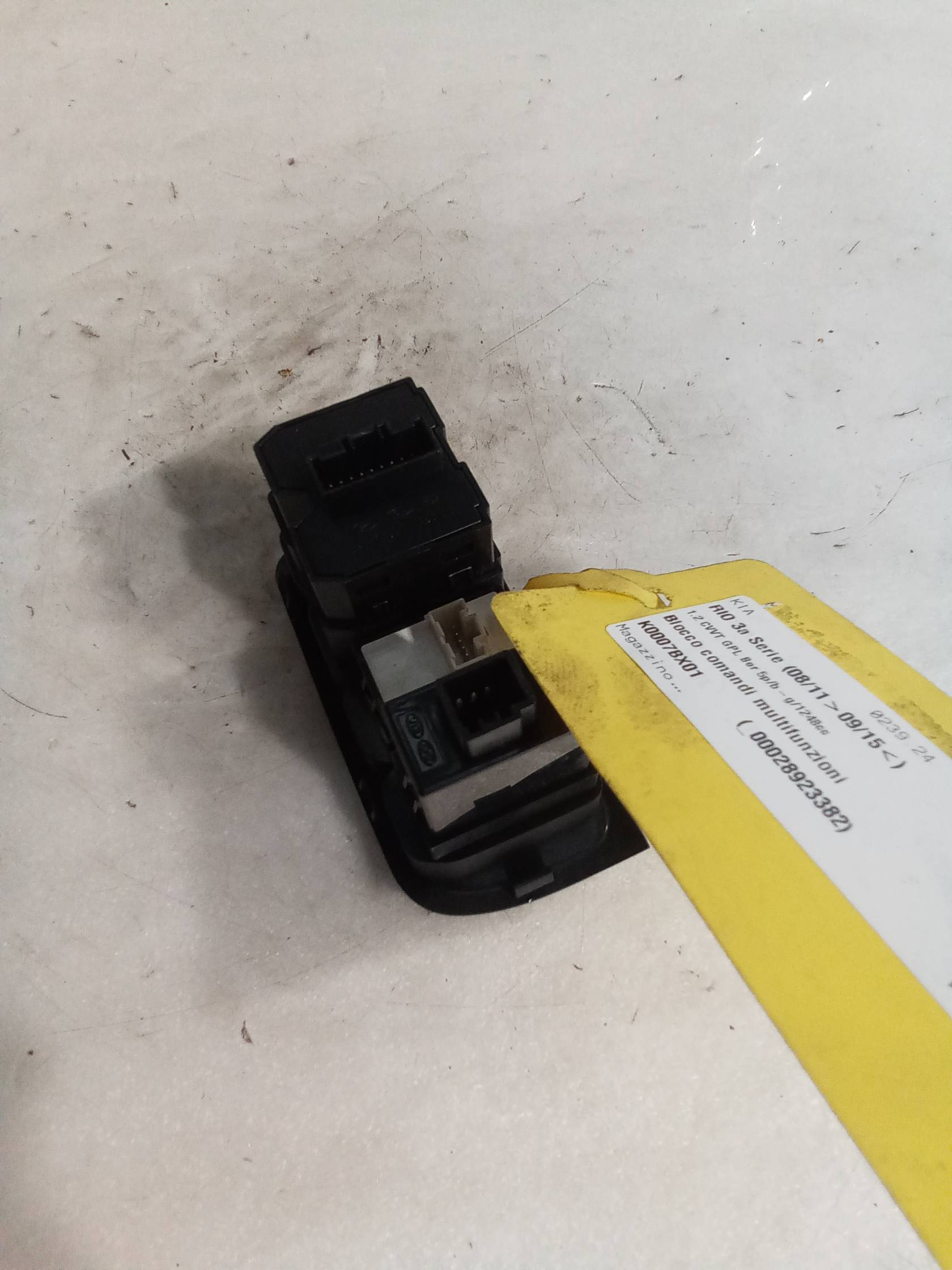 Blocco comandi multifunzioni