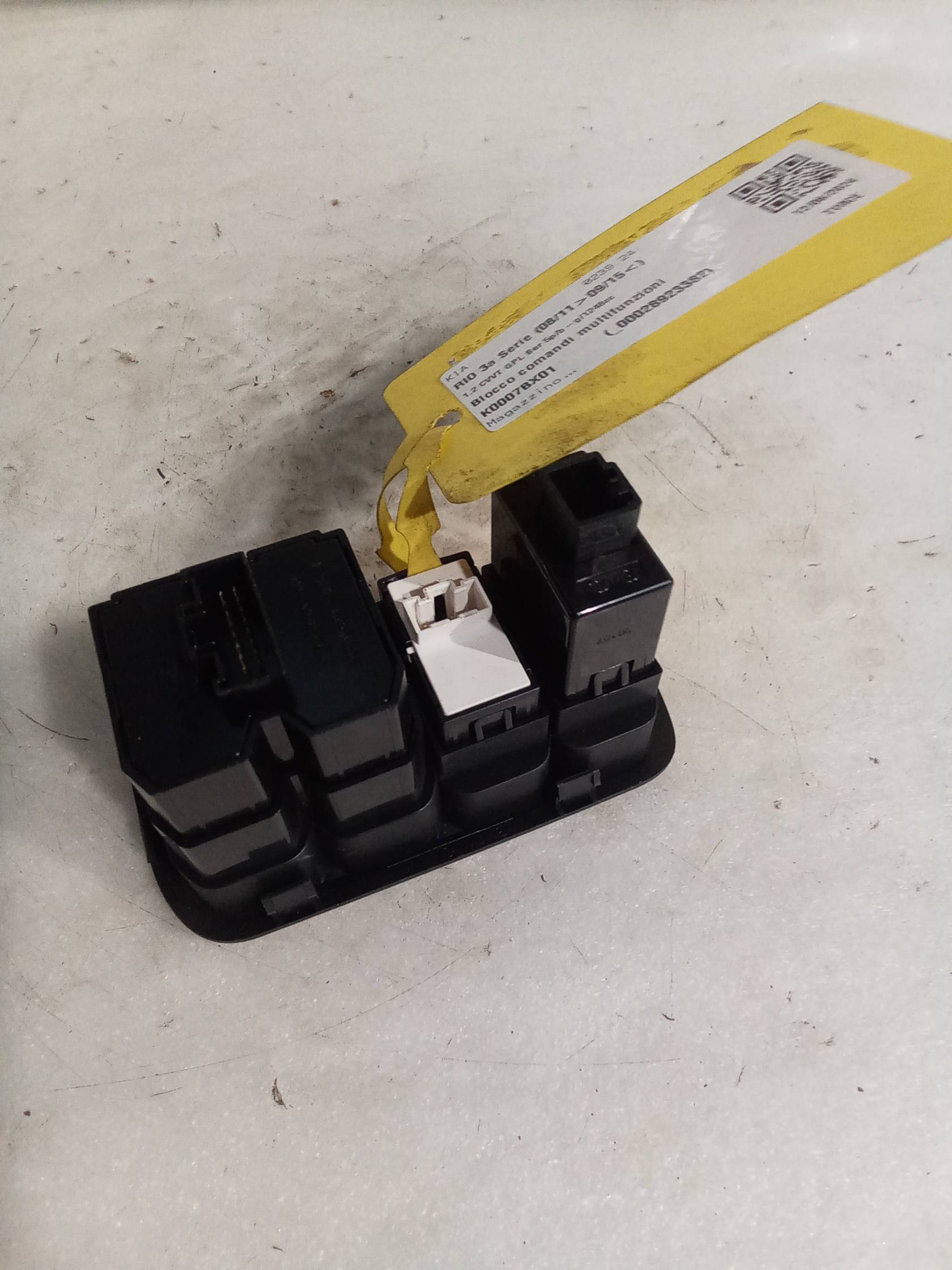 Blocco comandi multifunzioni