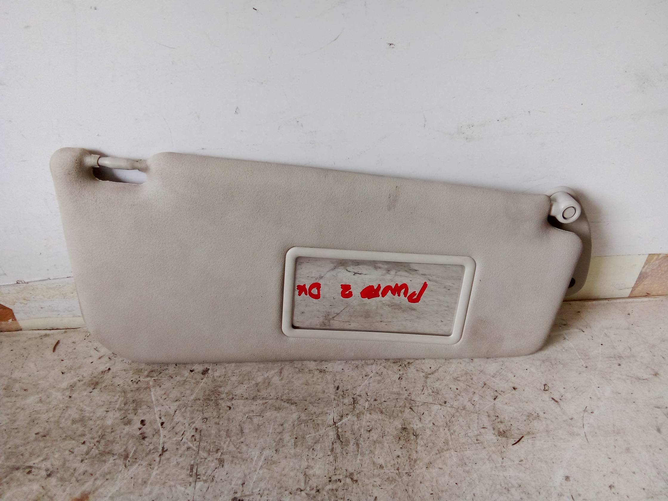 Aletta parasole parabrezza dx.