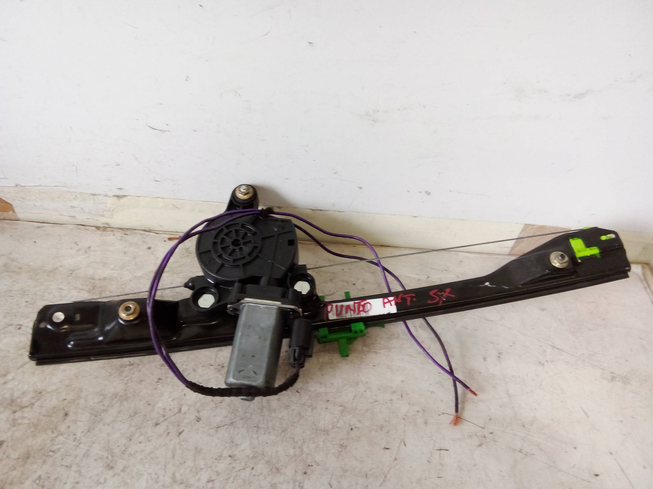 Alzacristallo porta ant. sx.