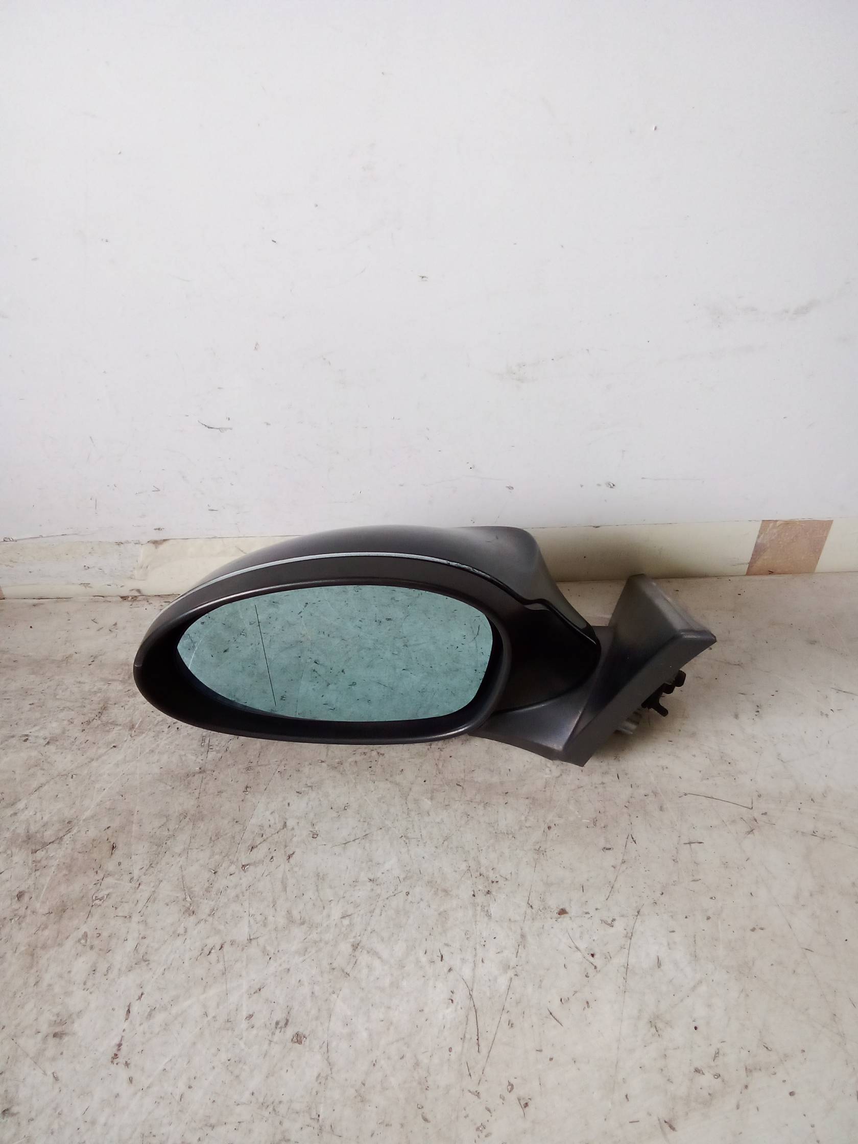 Retrovisore est. regolaz. elettr. sx.