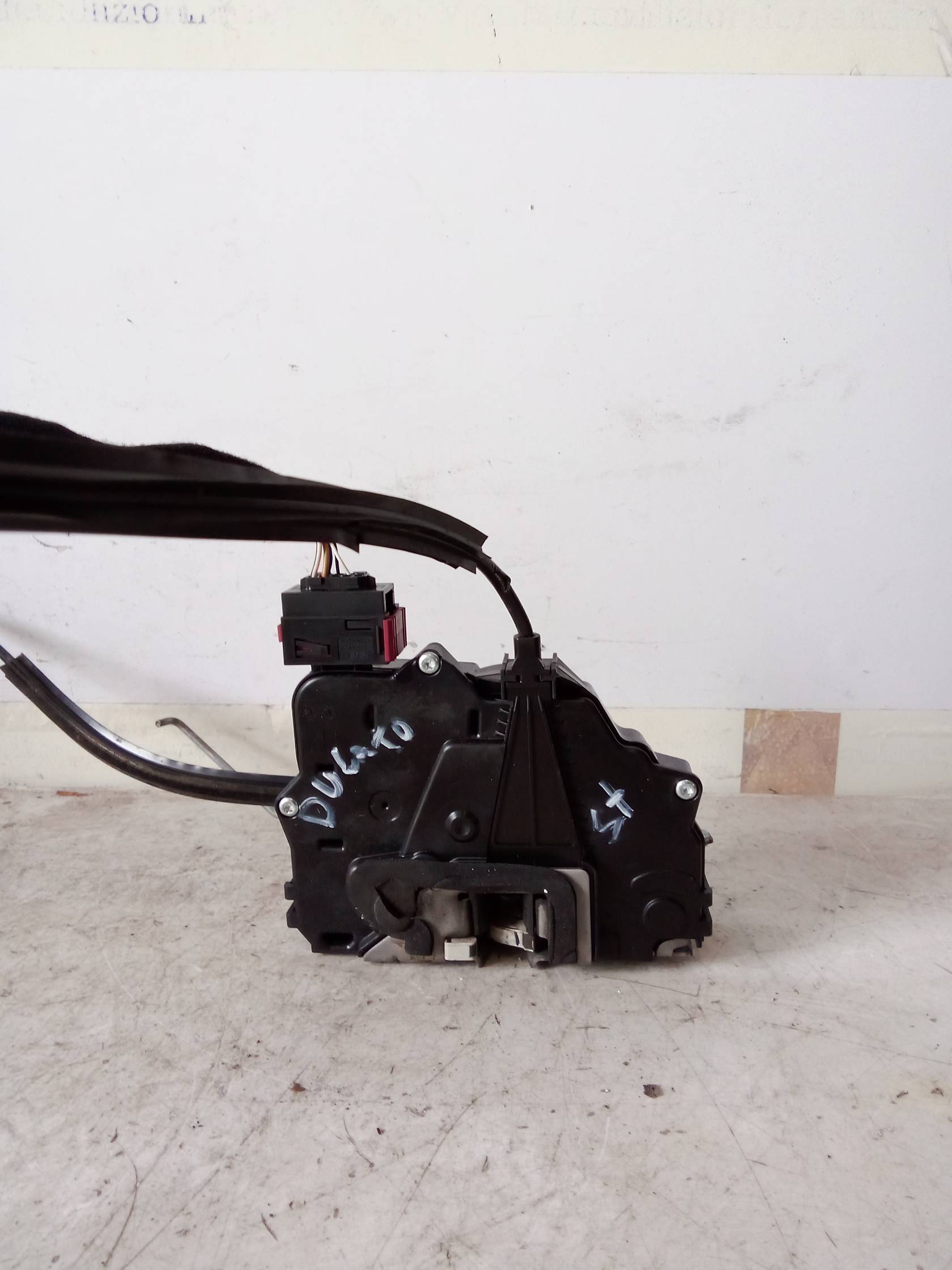 Serratura porta ant. sx.