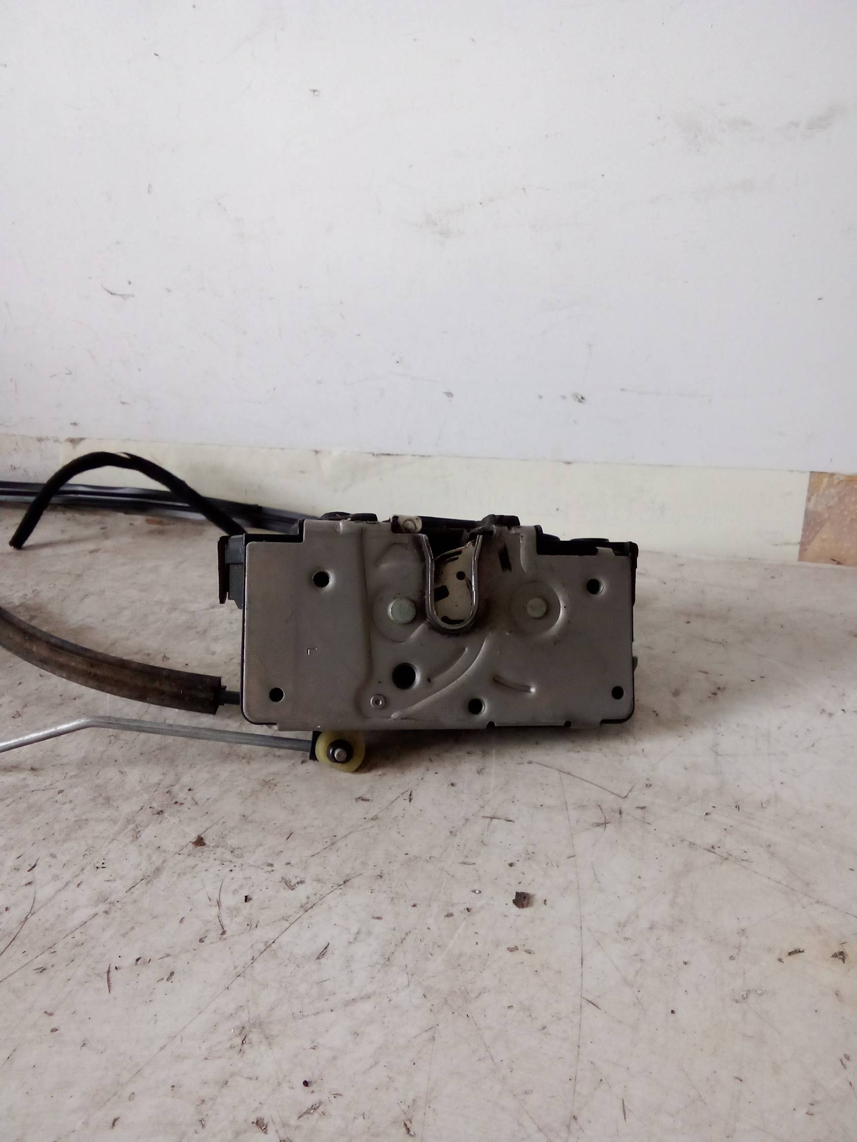 Serratura porta ant. sx.