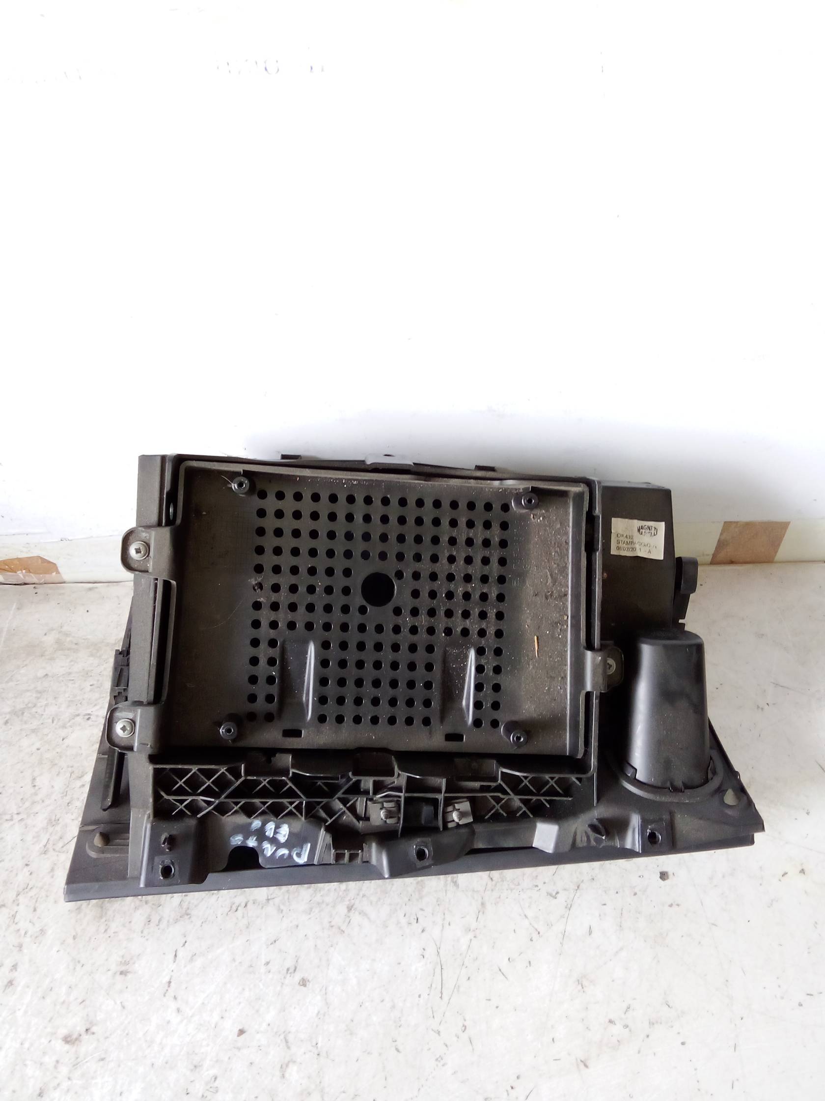 Cassetto portaoggetti inf. plancia