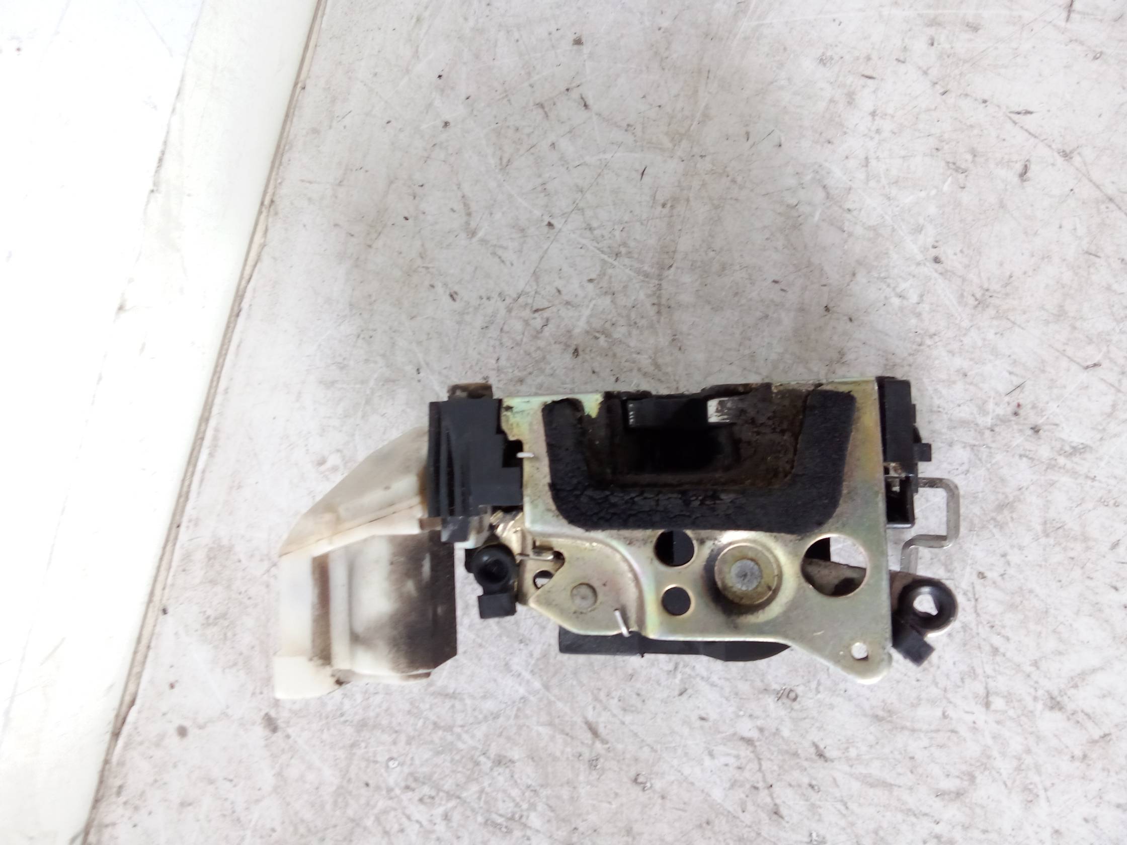 Serratura porta post. sx.