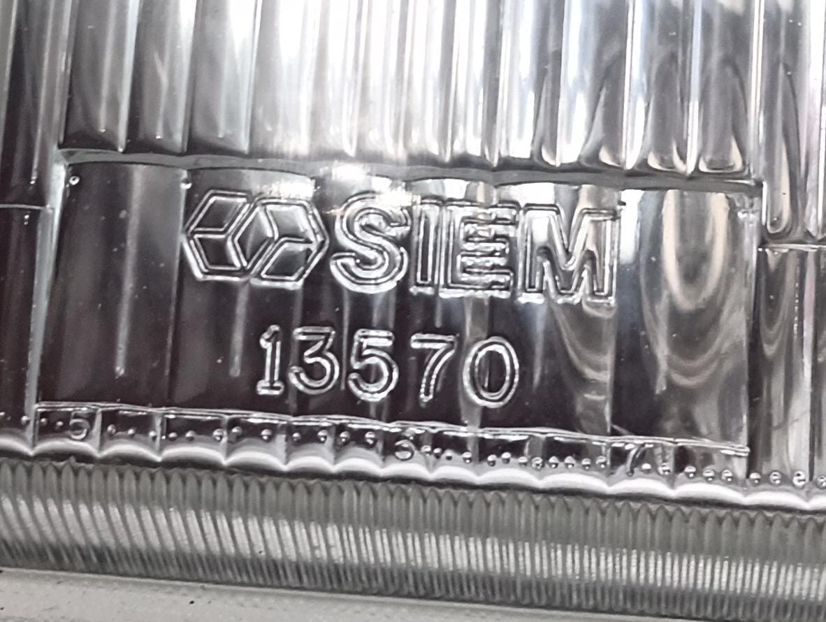 Fanale anteriore sinistro