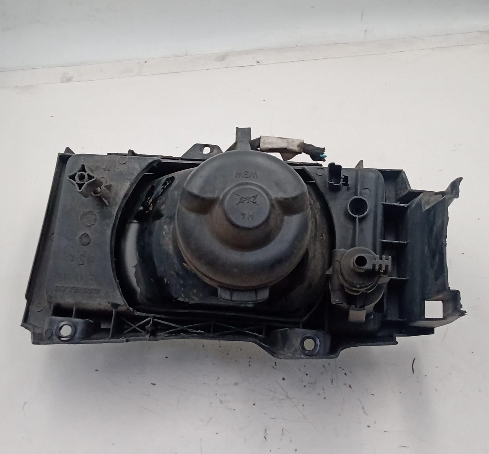 Fanale anteriore sinistro