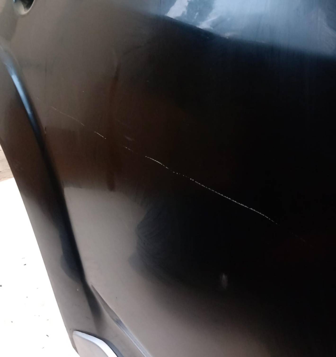 Porta posteriore destra Porta posteriore destra