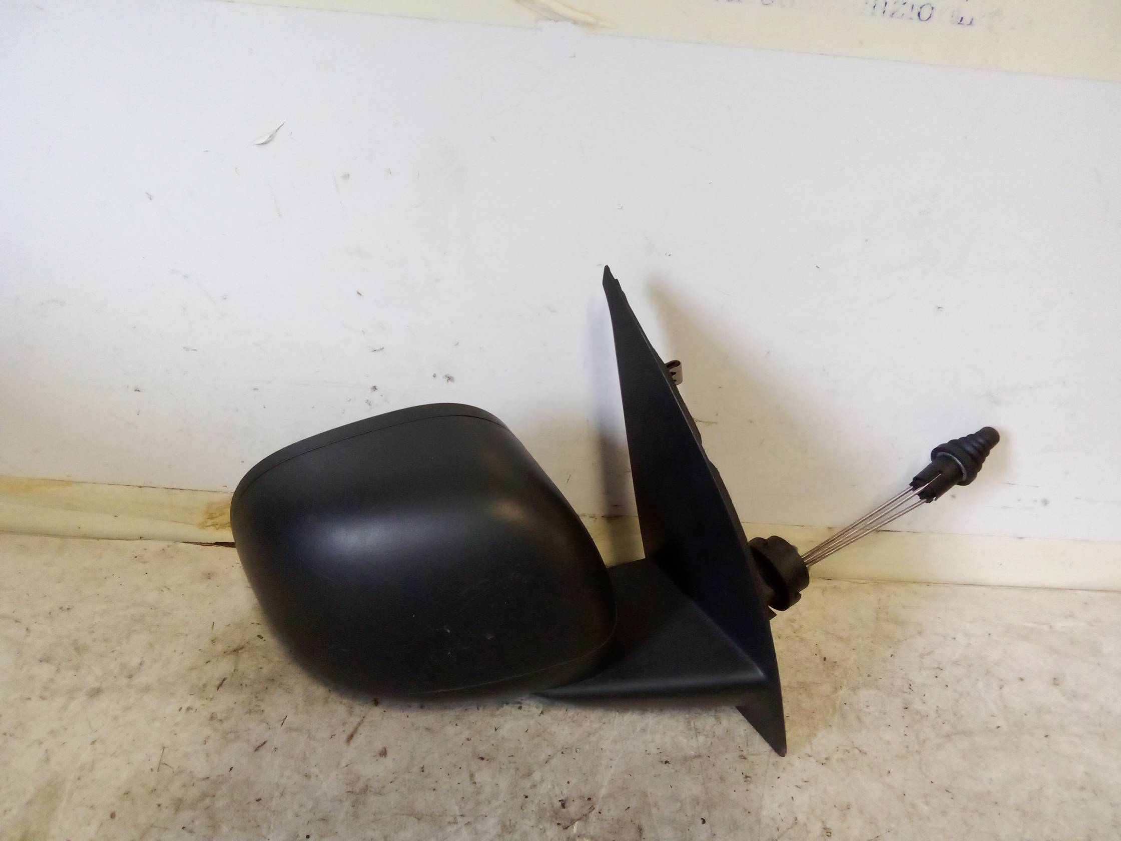 Retrovisore est. dx.