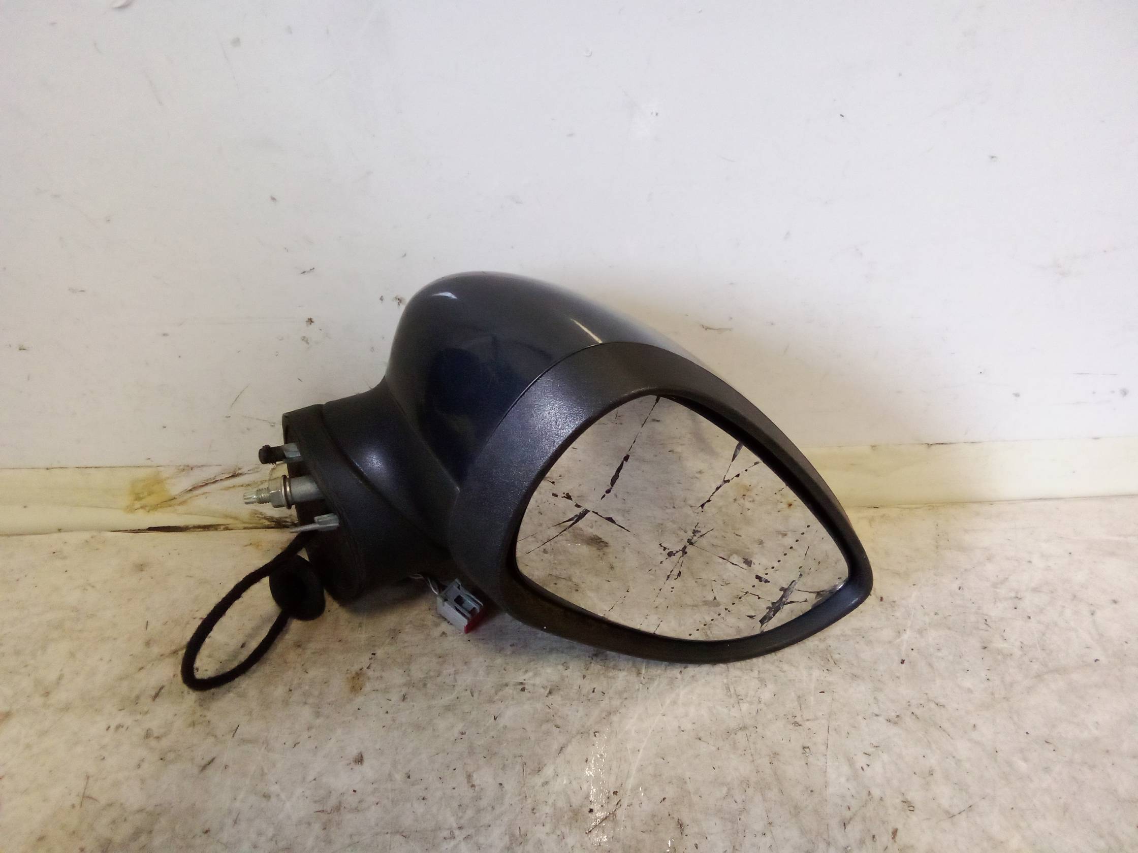 Retrovisore est. regolaz. elettr. dx.