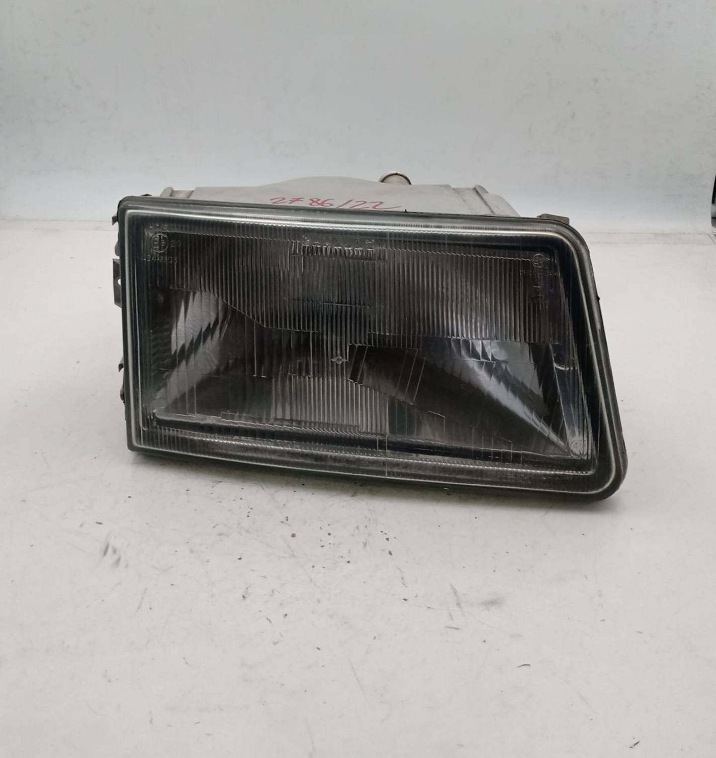 Fanale anteriore destro