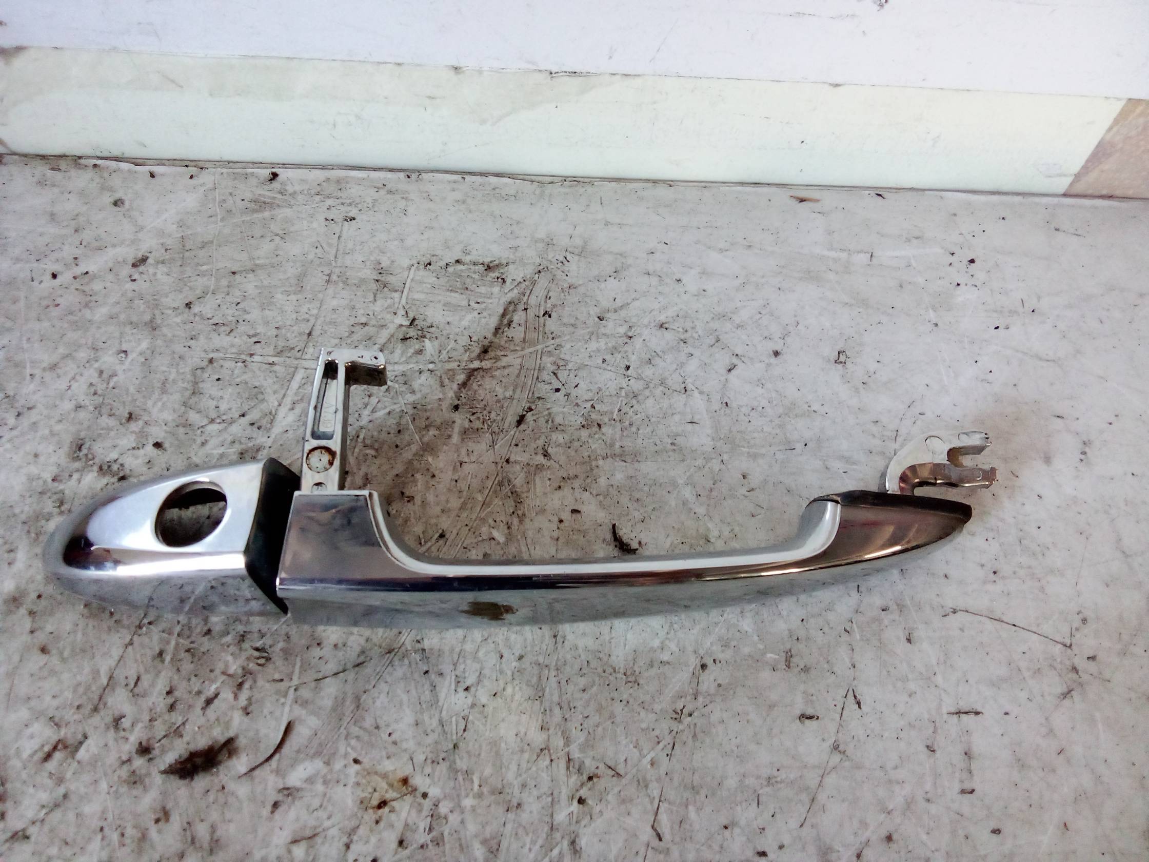 Maniglia porta ant. sx.