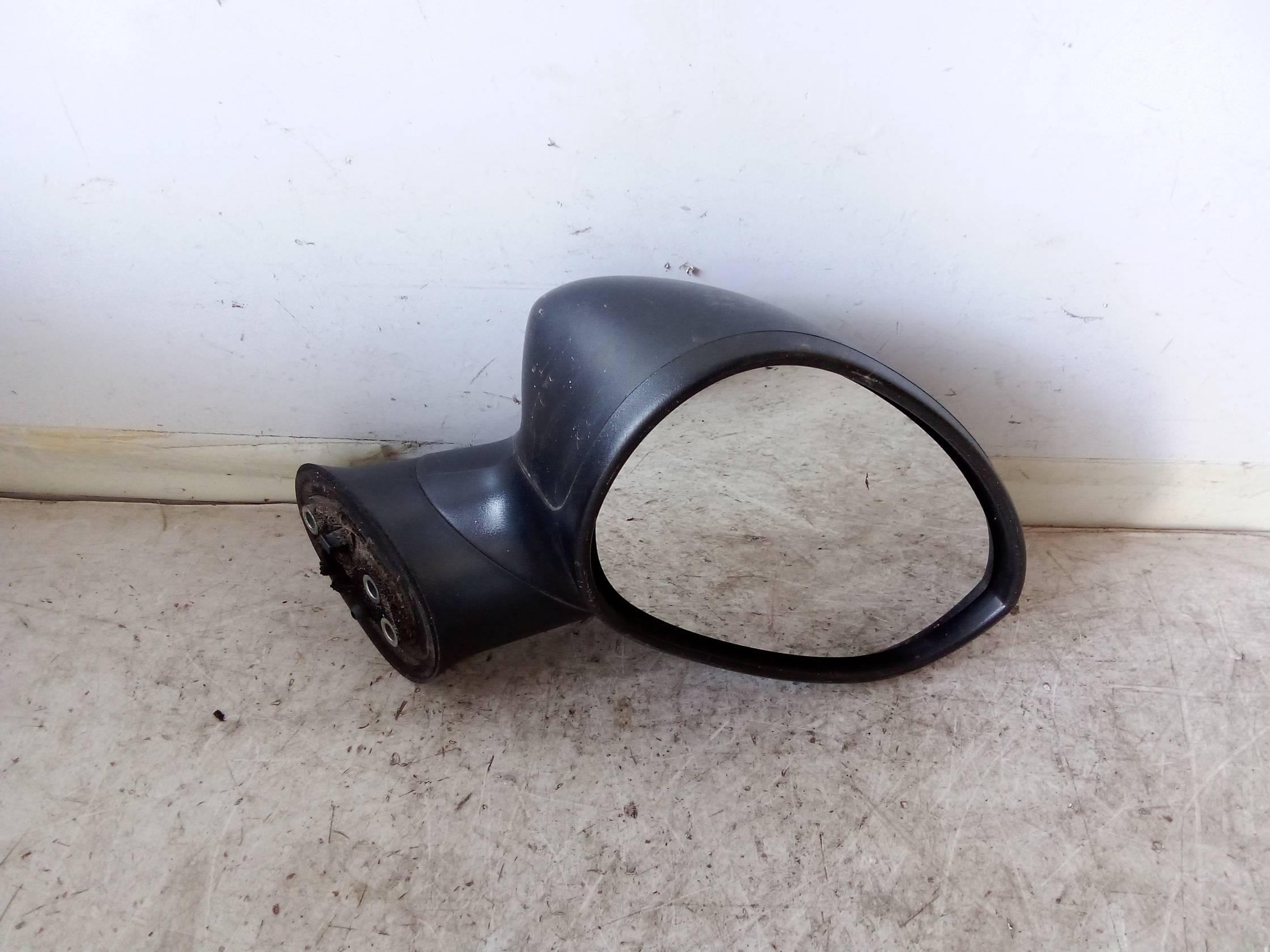 Retrovisore est. dx.