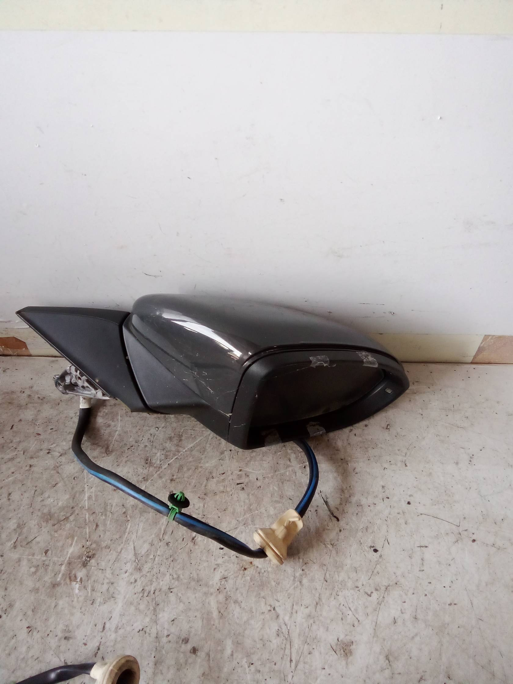 Retrovisore est. regolaz. elettr. dx.