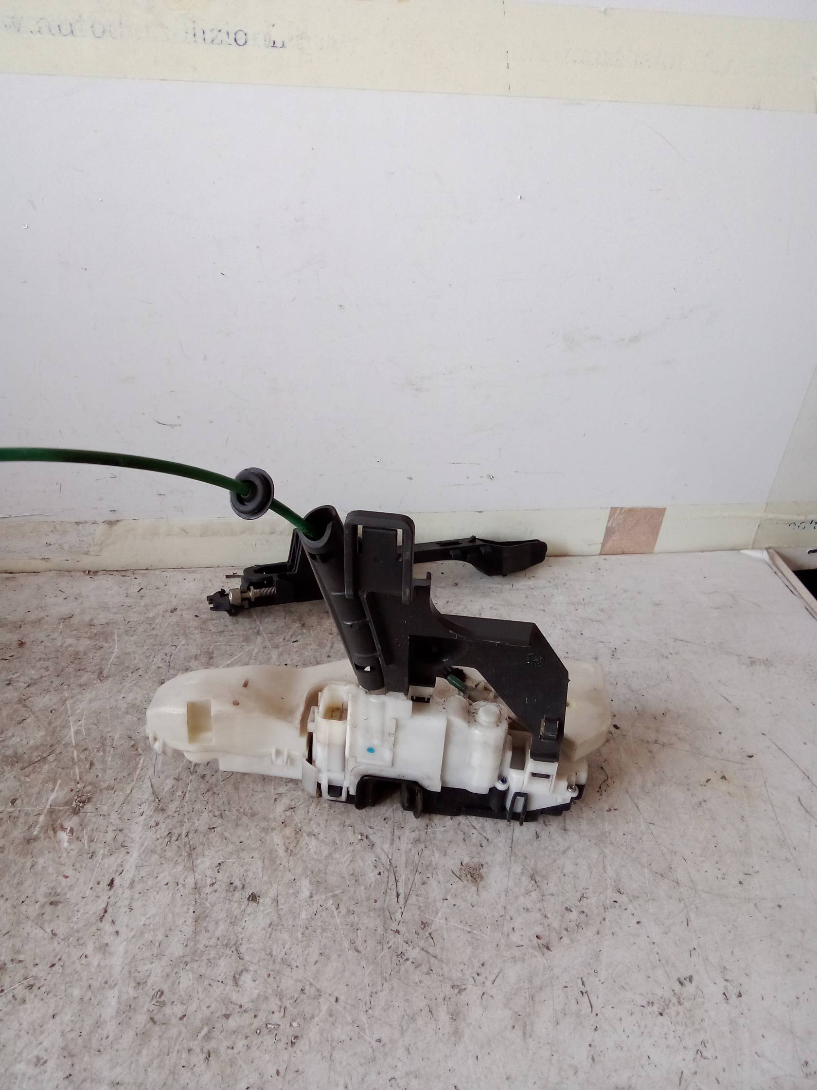 Serratura porta ant. sx.