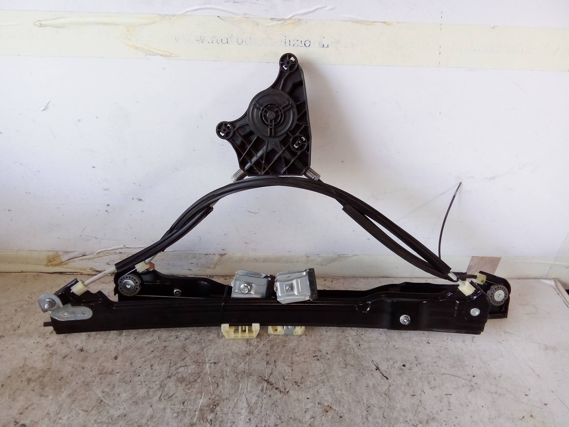 Alzacristallo porta ant. sx.