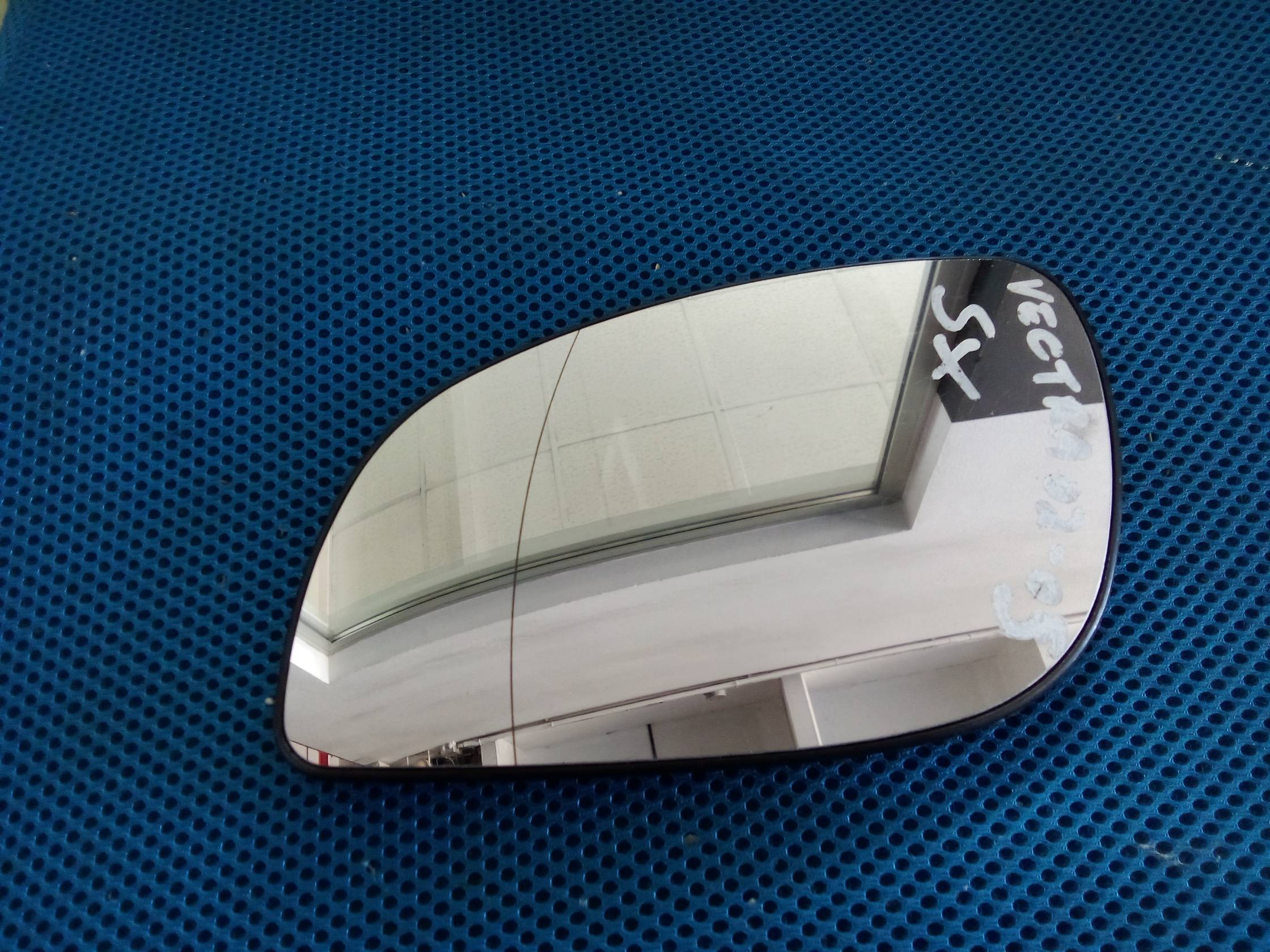 Cristallo retrovisore est. sx.