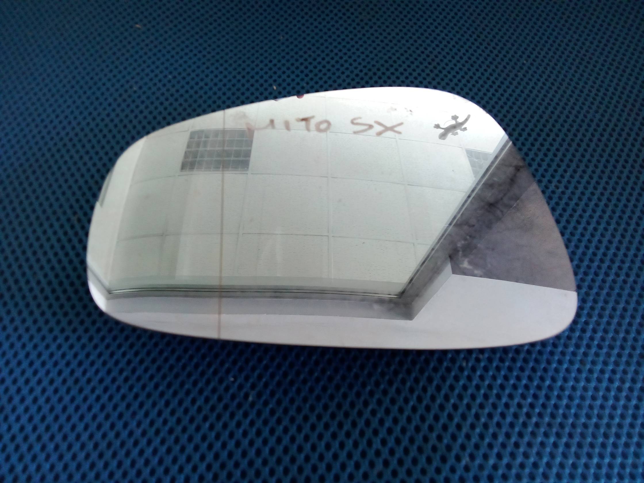 Cristallo retrovisore est. sx.