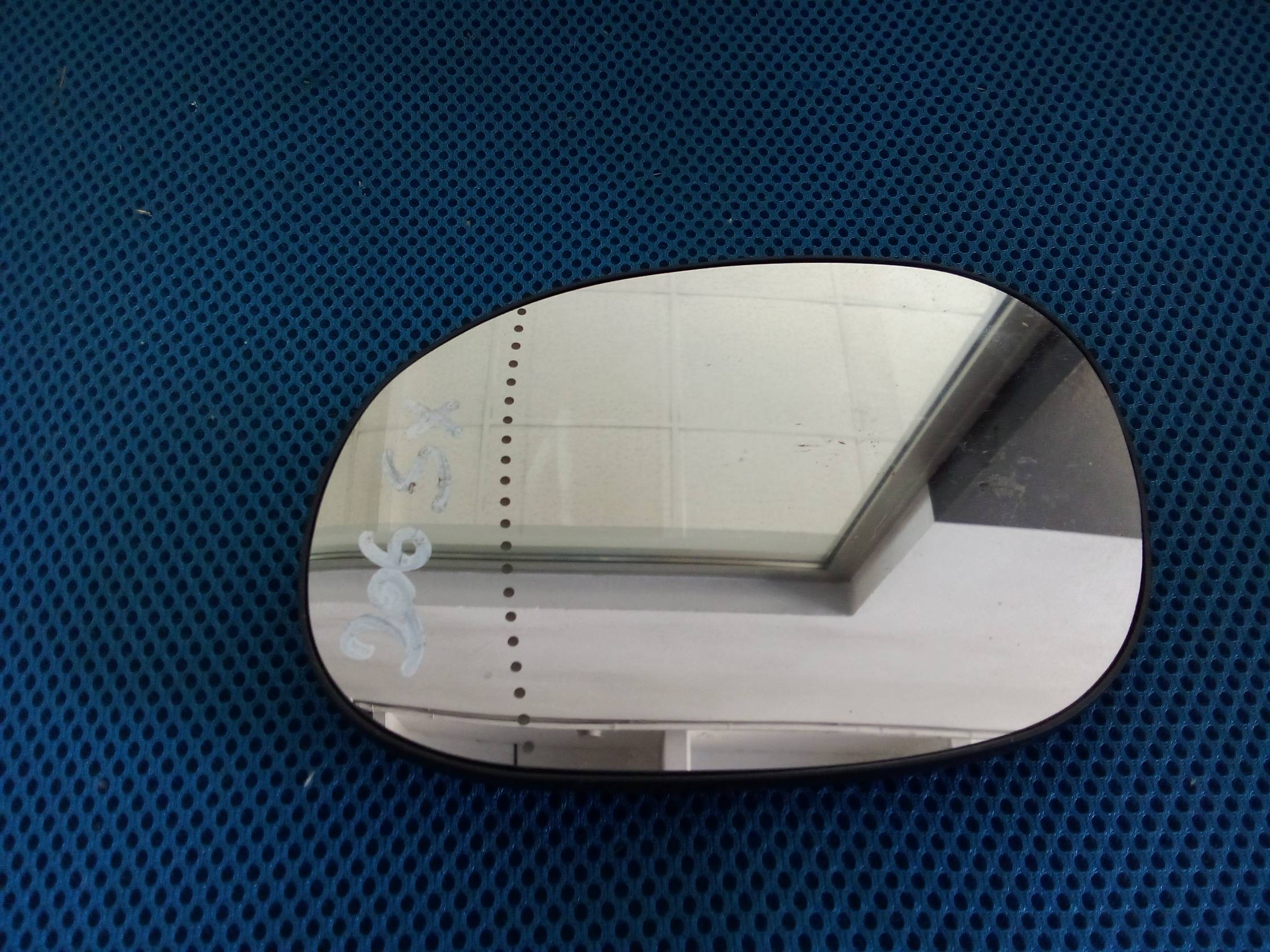 Cristallo retrovisore est. sx.