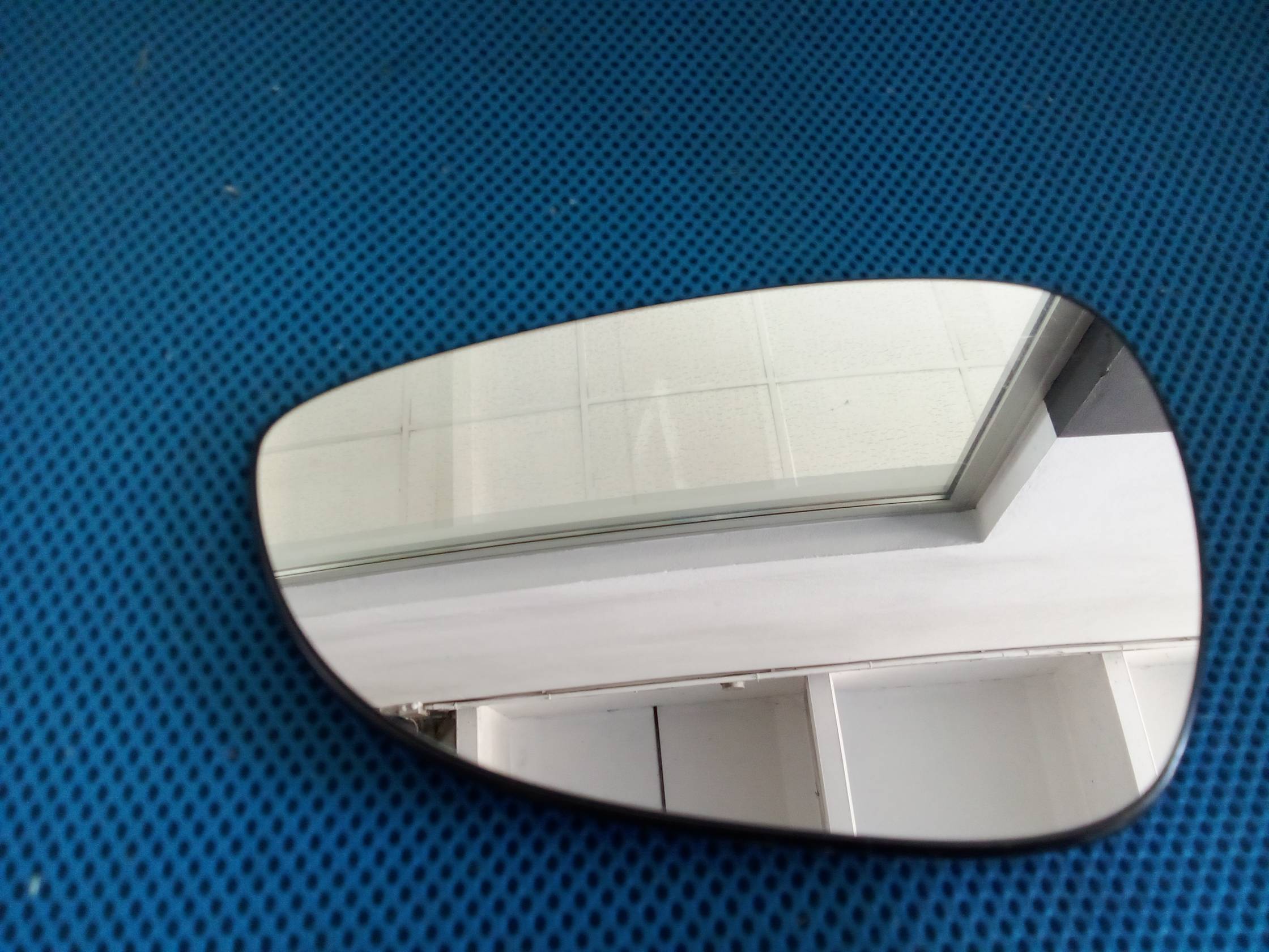 Cristallo retrovisore est. sx.