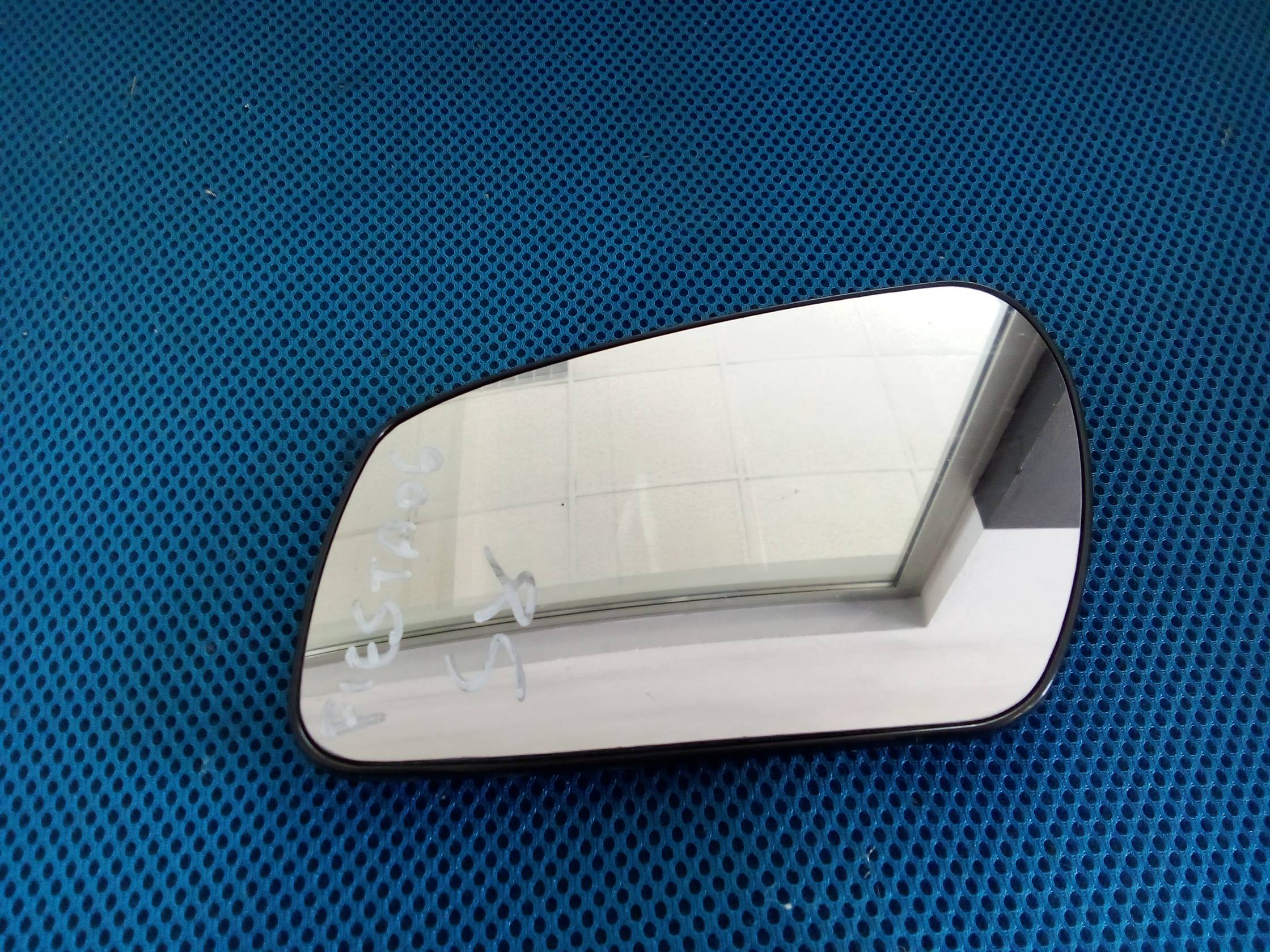 Cristallo retrovisore est. sx.