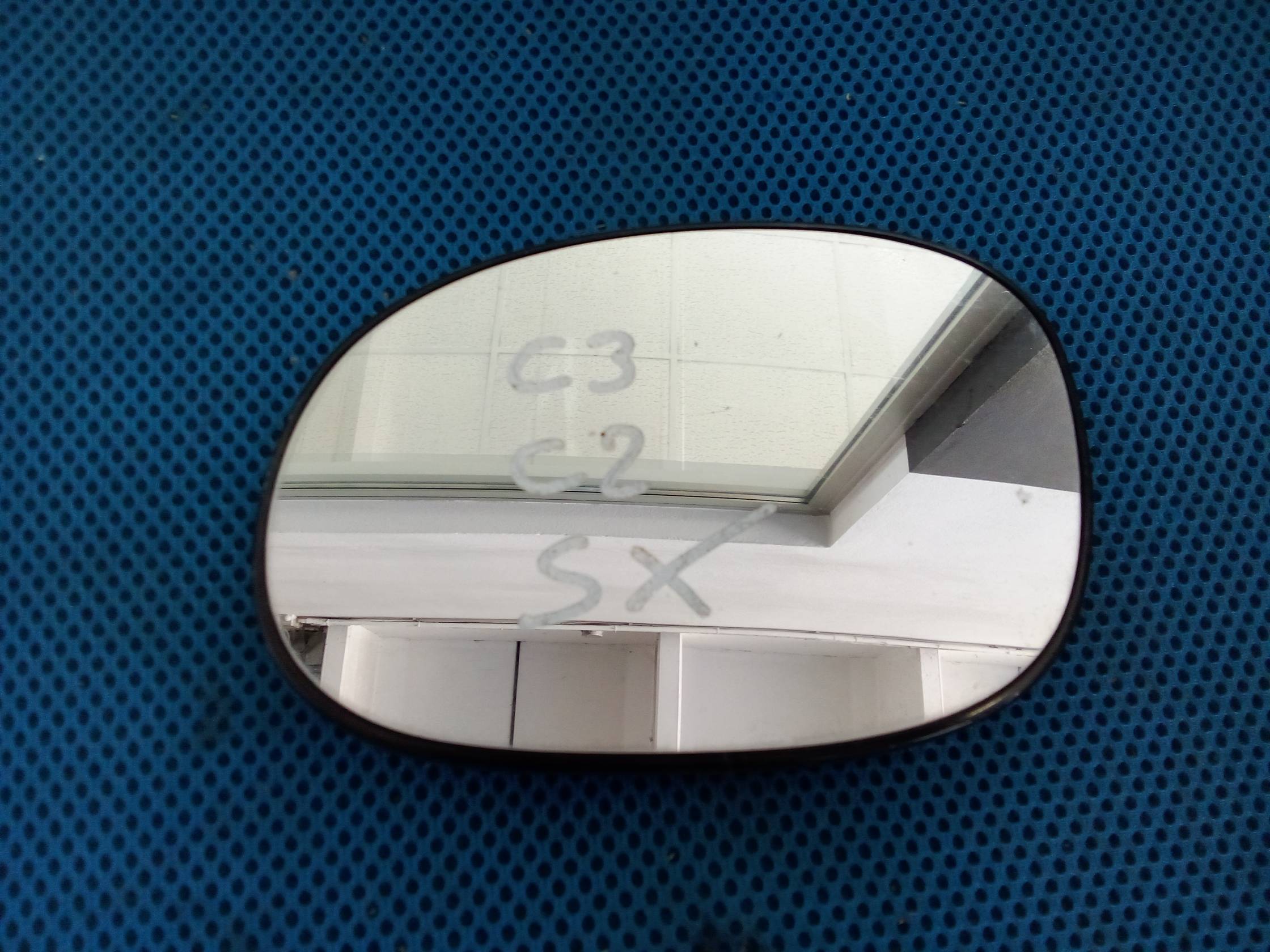 Cristallo retrovisore est. sx.