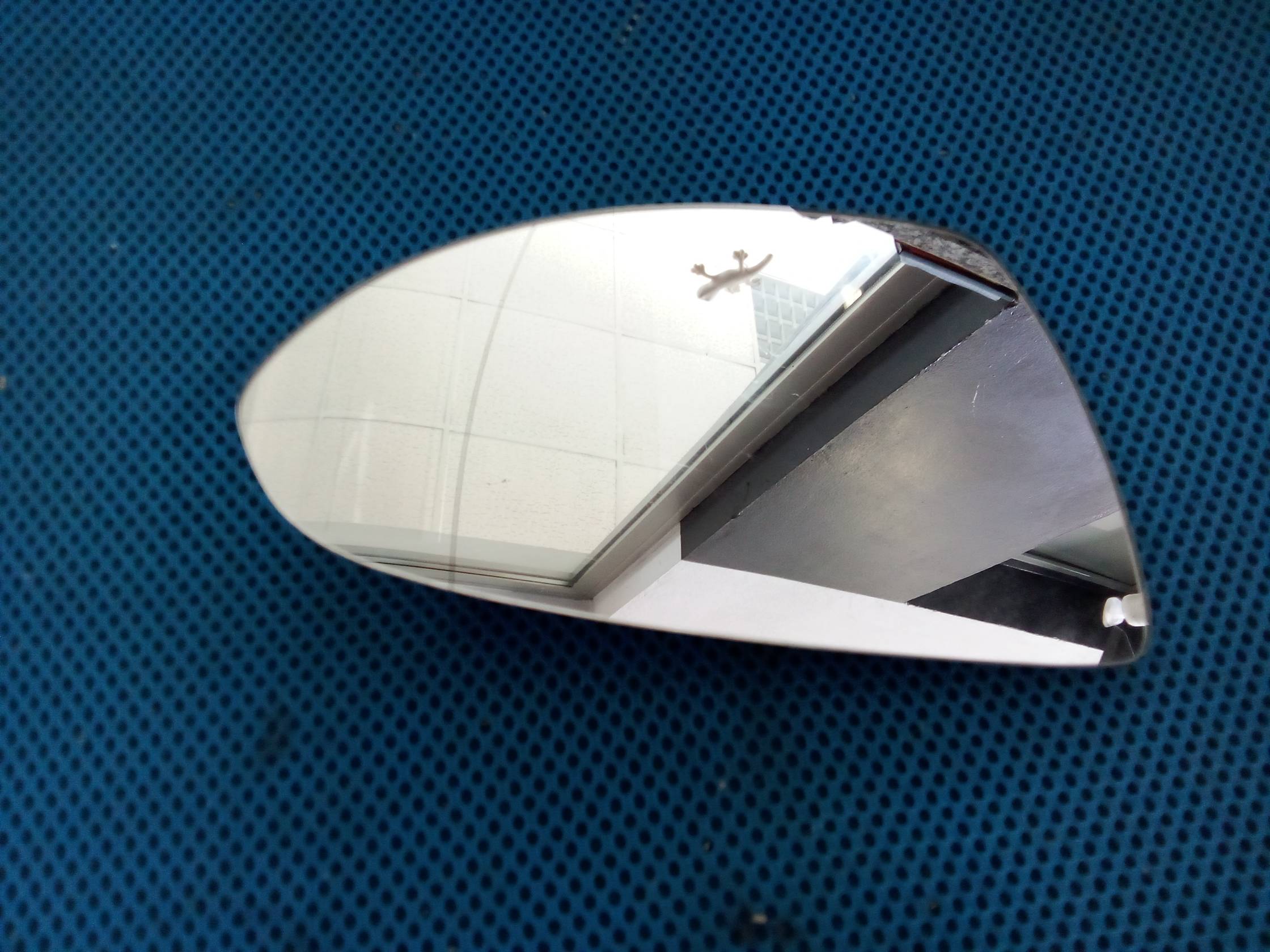 Cristallo retrovisore est. sx.