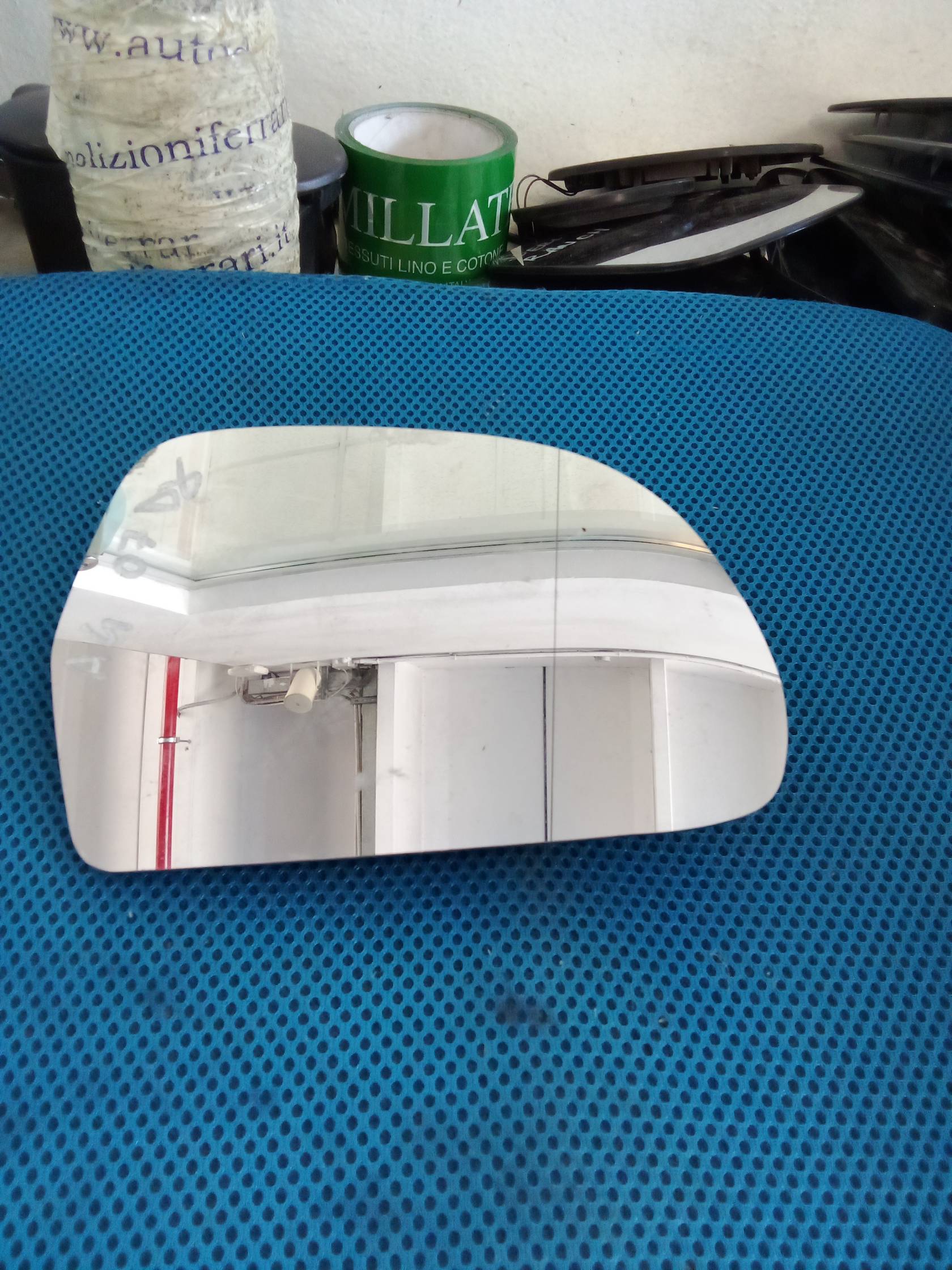 Cristallo retrovisore est. dx.