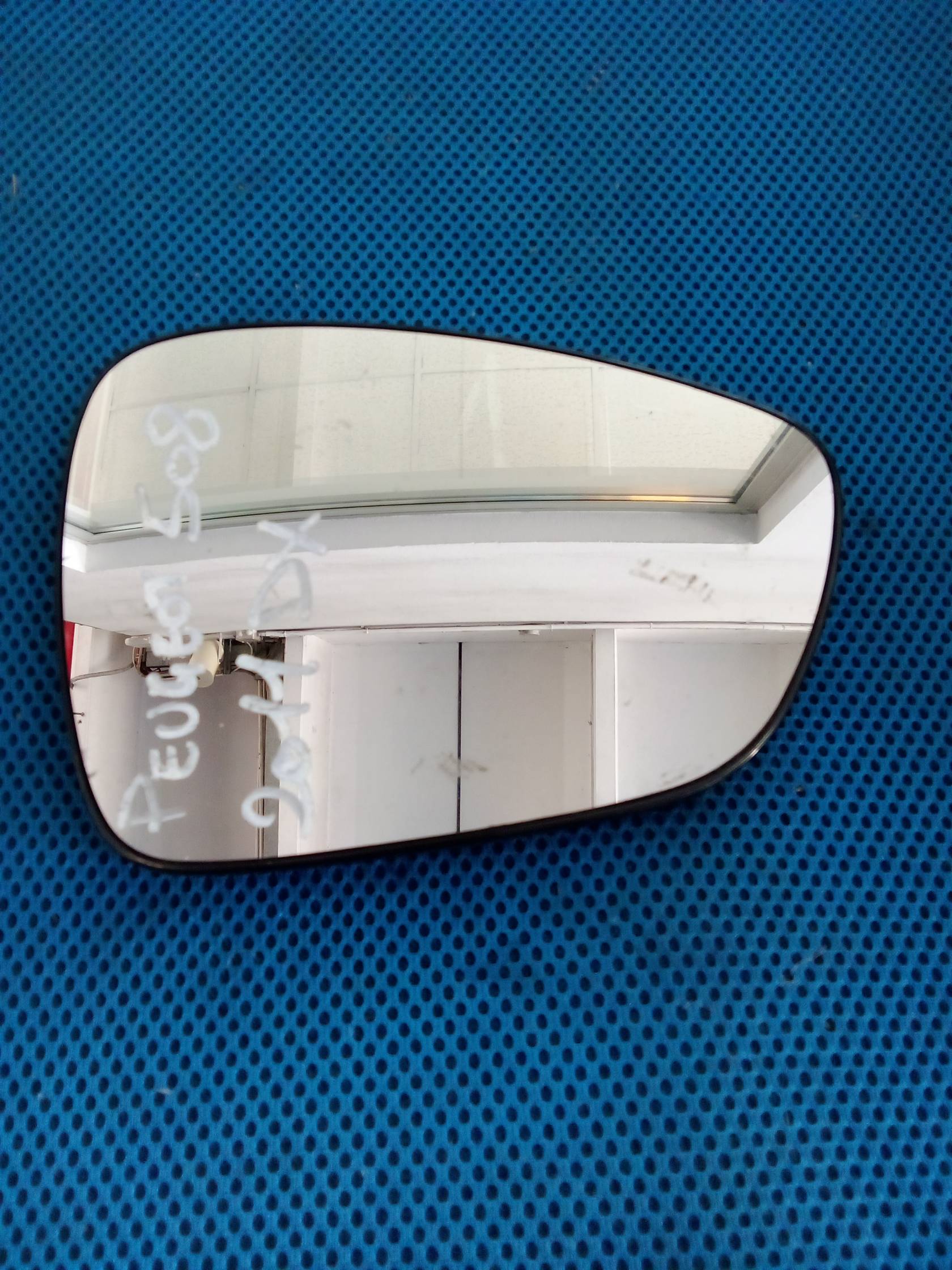 Cristallo retrovisore est. dx.