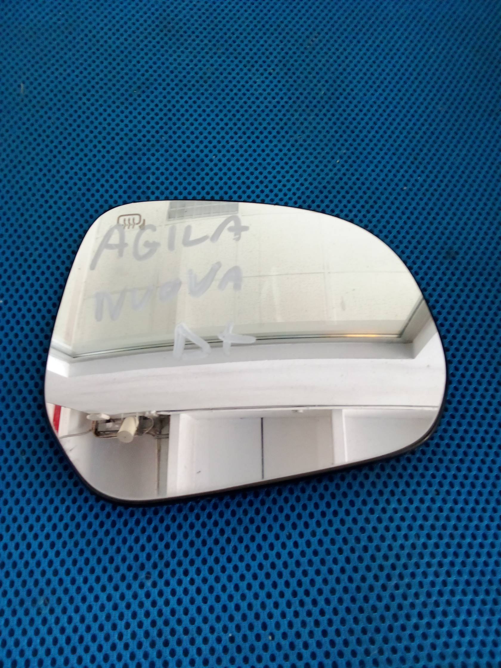 Cristallo retrovisore est. dx.